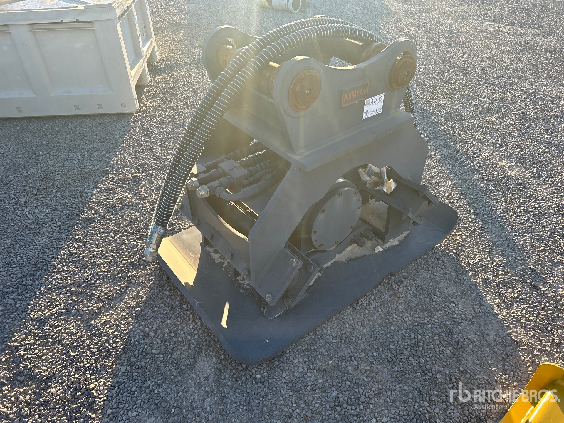 General Appearance with Picture, Right Front Corner