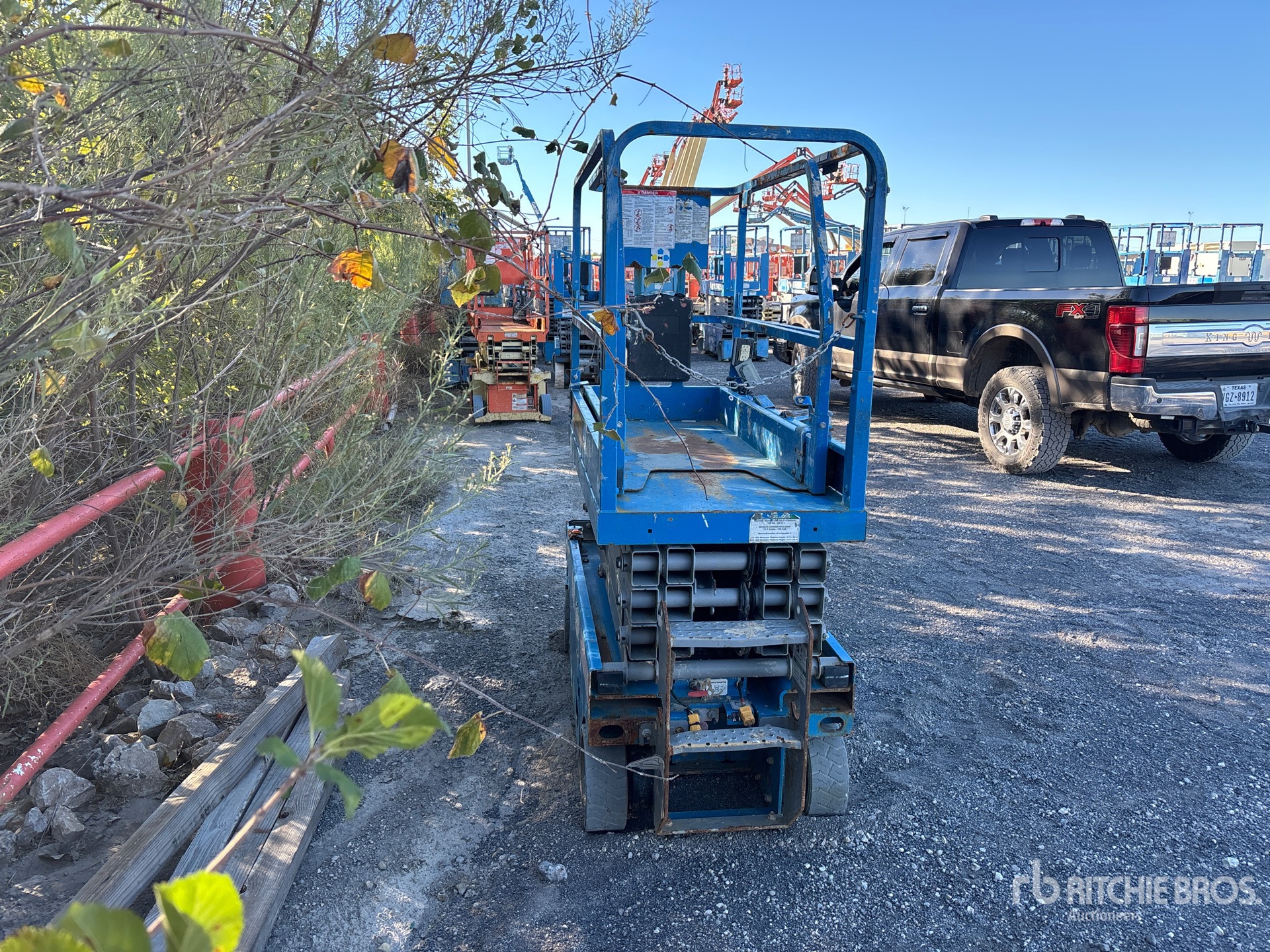 General Appearance with Bild, Ecke hinten links