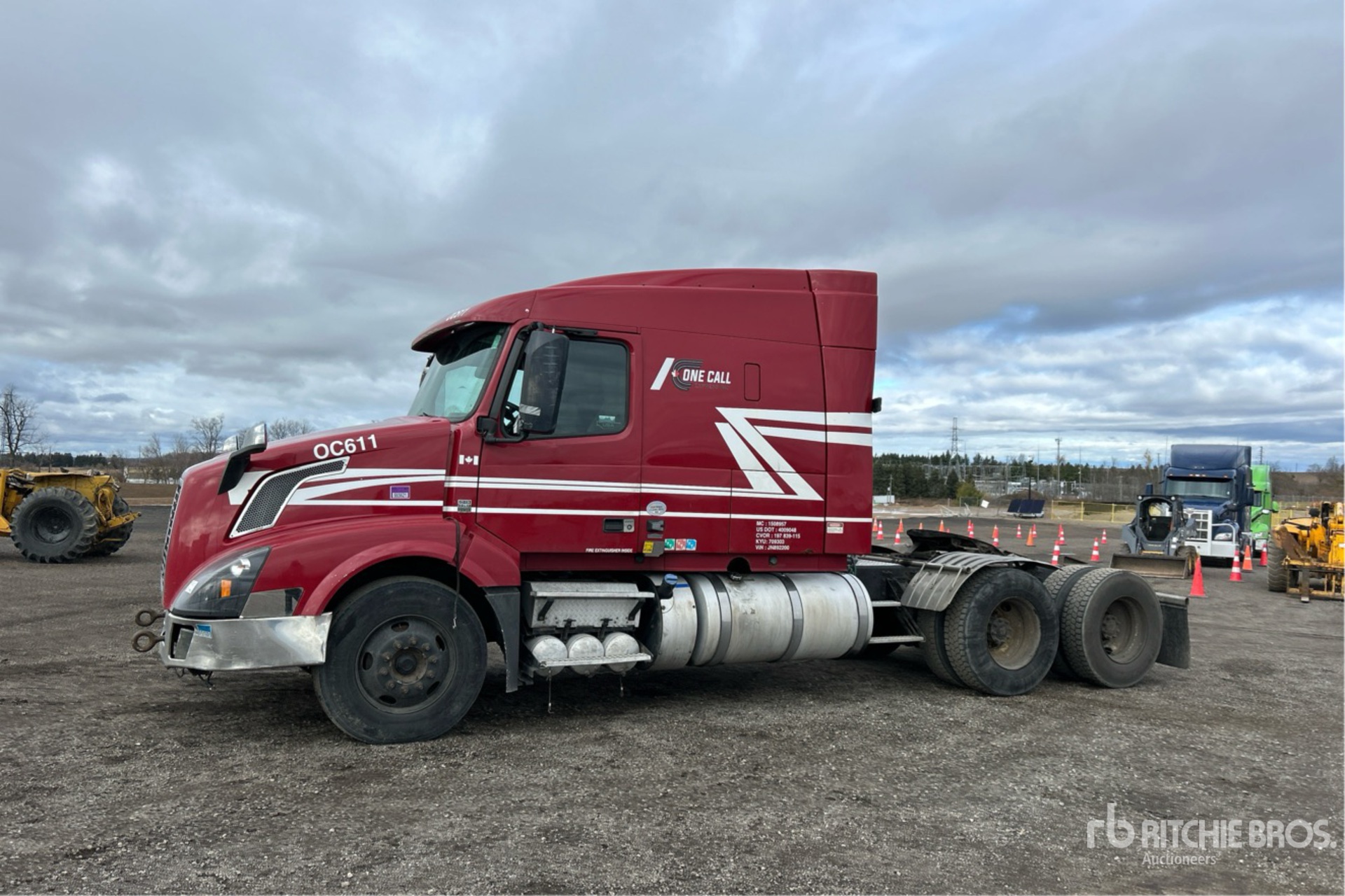 General Appearance with Picture, Left Front Corner