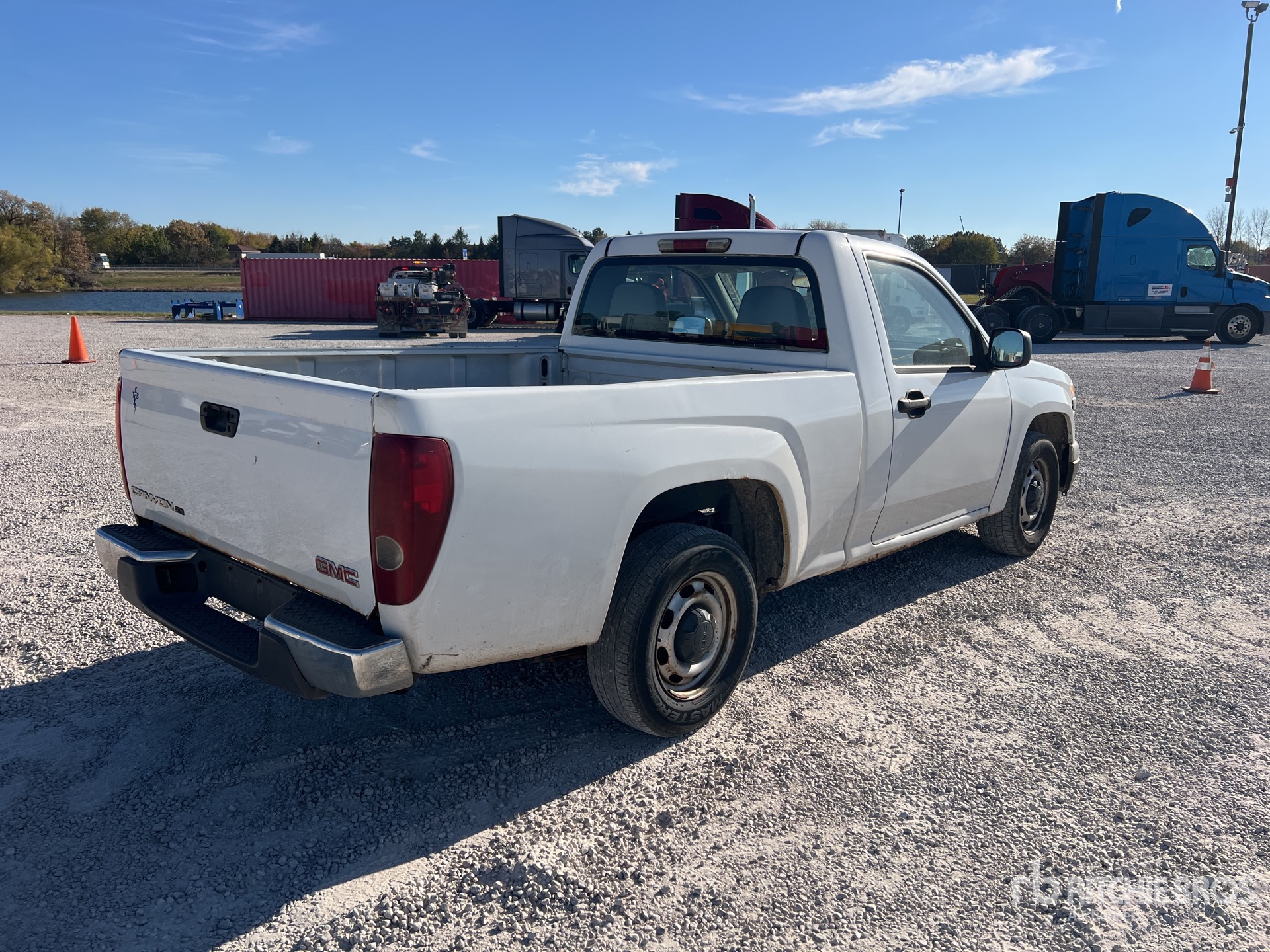 General Appearance with Picture, Right Rear Corner