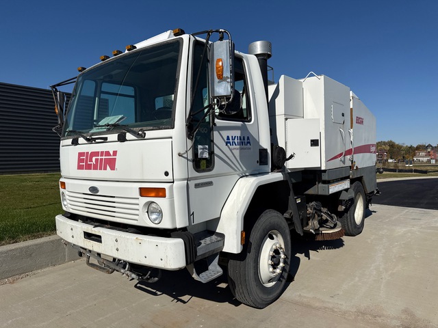 2008 Elgin Eagle Series F on 2007 Sterling SC8000 Sweeper Truck 2008 Elgin Eagle Series F on 2007 Sterling SC8000 Sweeper Truck