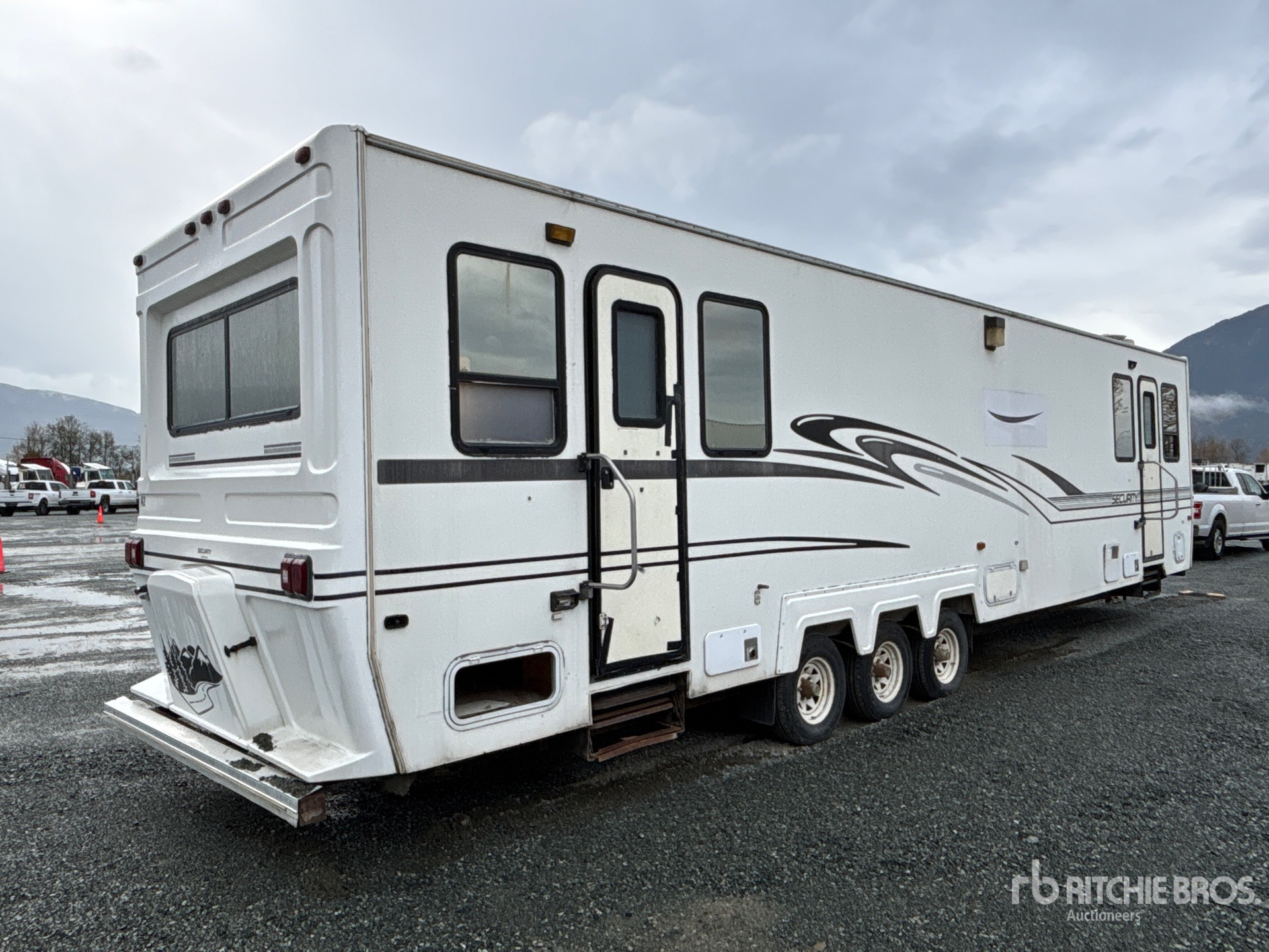 Aspect général with Image, coin arrière droit