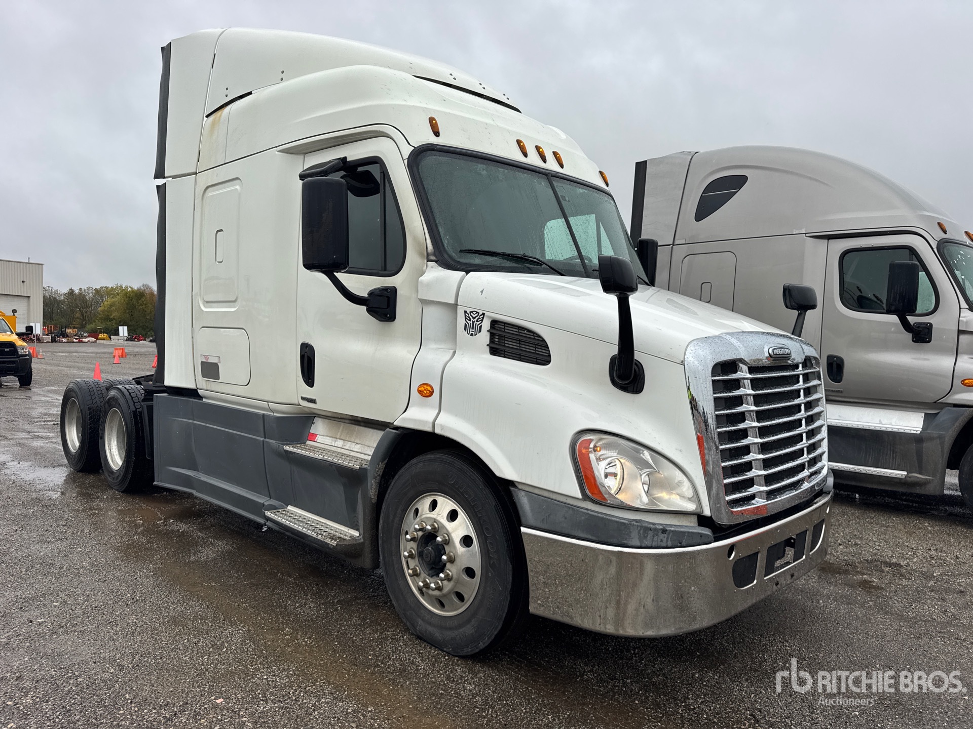 General Appearance with Imagen: esquina delantera derecha