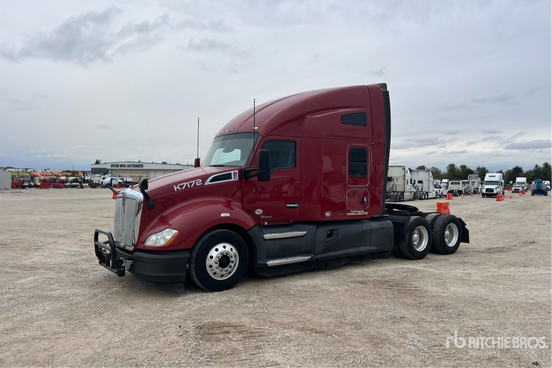 General Appearance with Picture, Left Front Corner