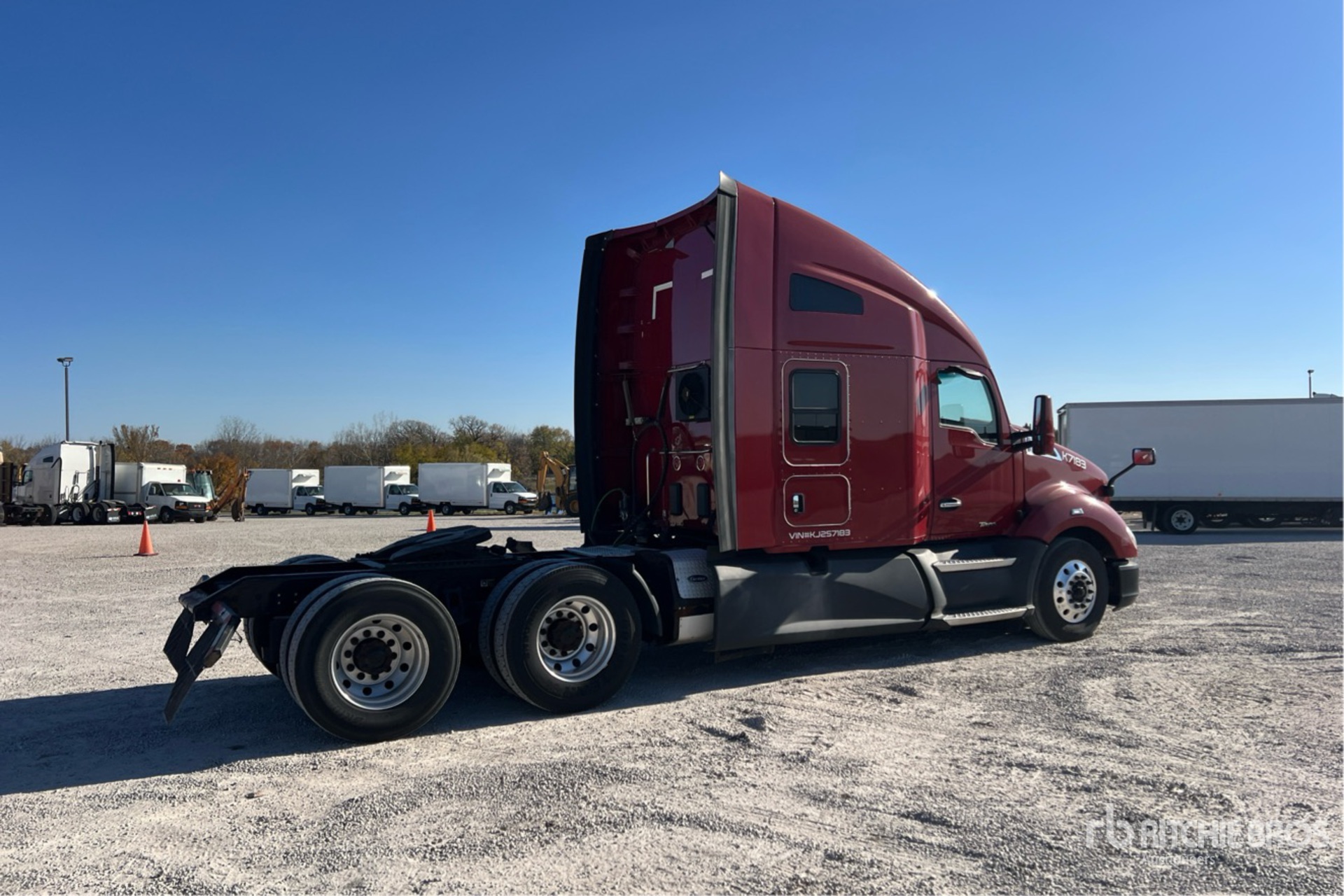 General Appearance with Imagen: esquina trasera derecha