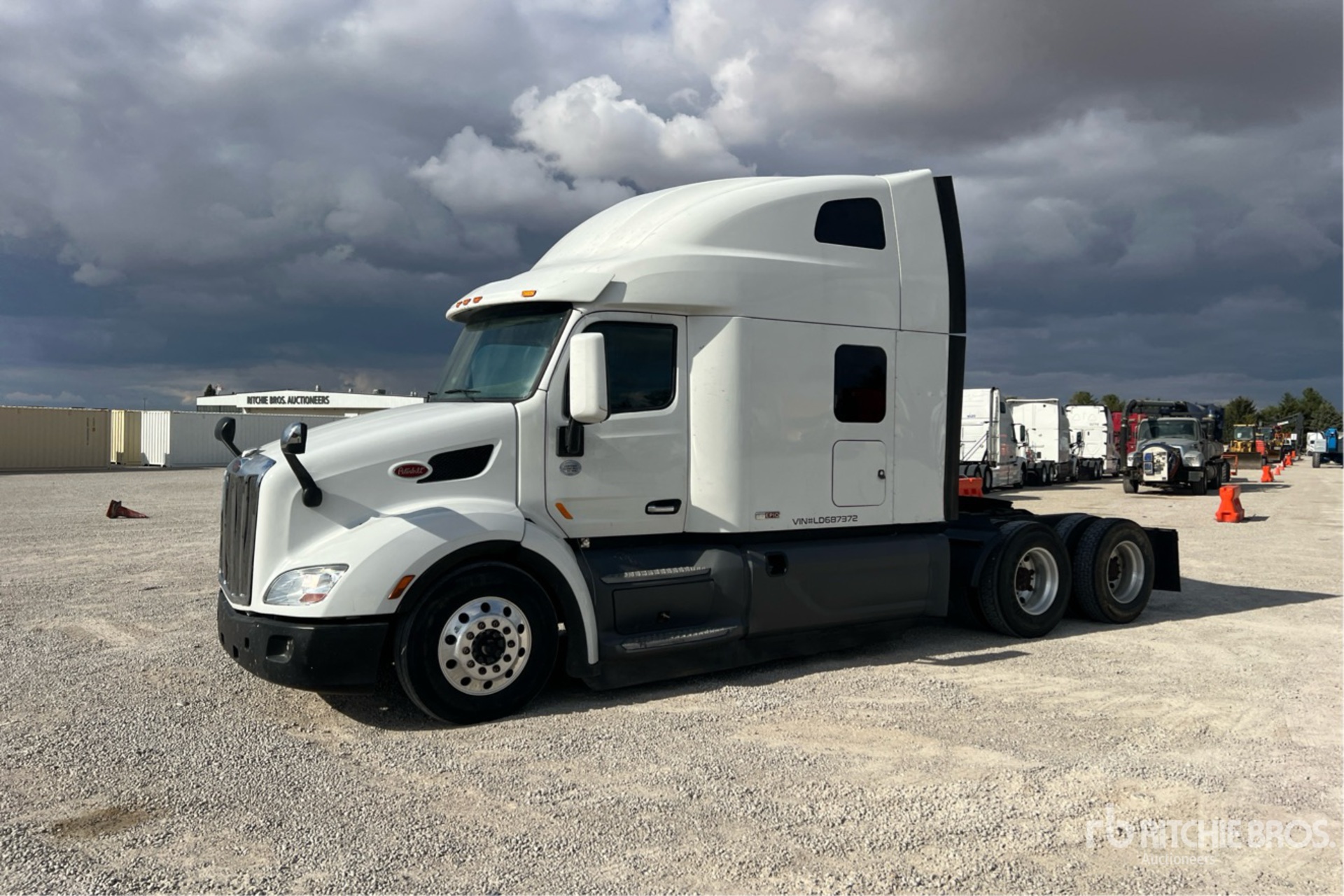 General Appearance with Picture, Left Front Corner