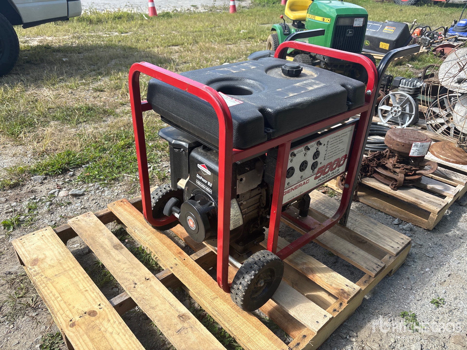 General Appearance with Picture, Right Front Corner