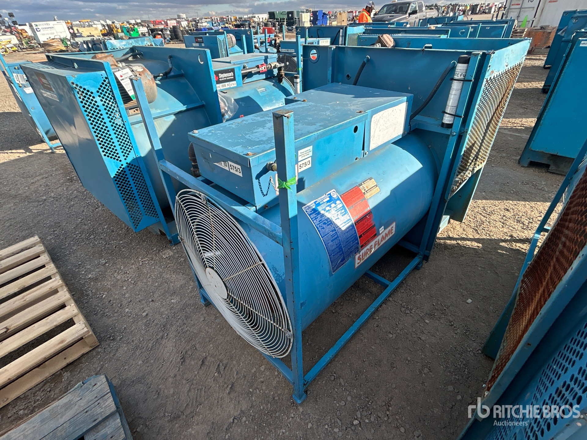 General Appearance with Picture, Left Front Corner