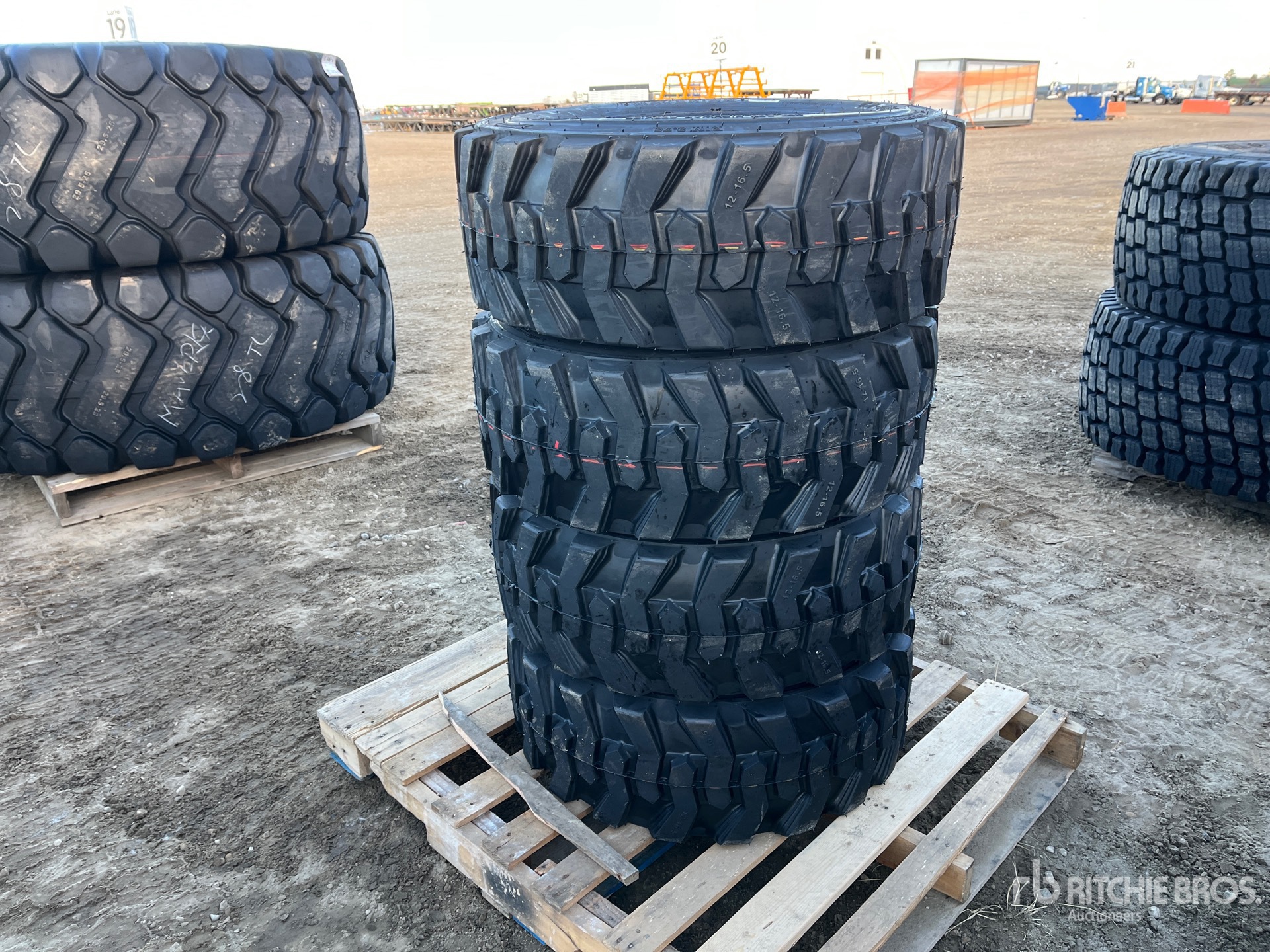 Aspect général with Image, coin arrière gauche