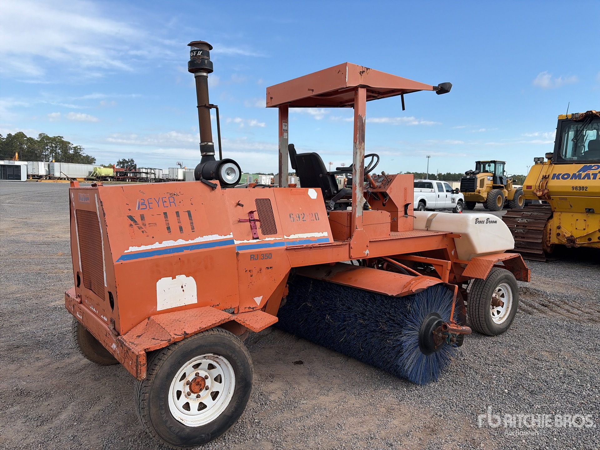 General Appearance with Imagen: esquina trasera derecha