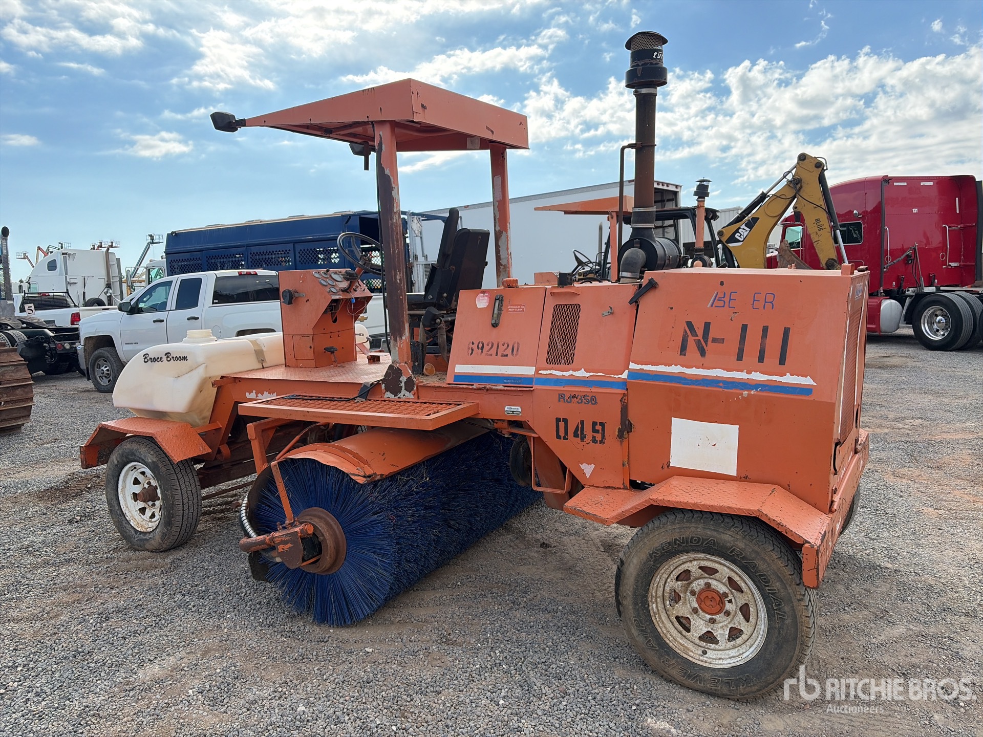 General Appearance with Imagen: esquina trasera izquierda