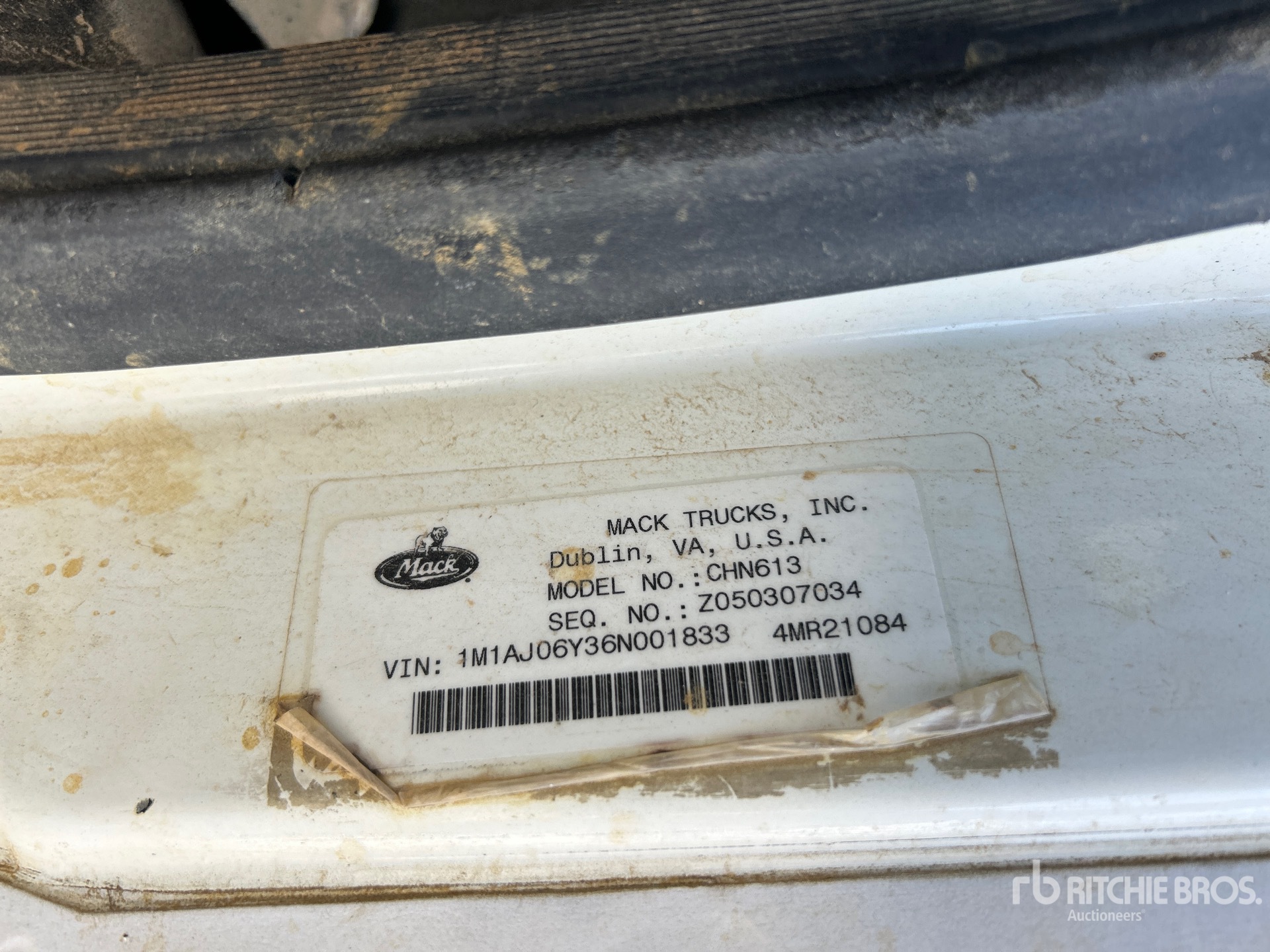 General Appearance with Numero seriale/numero d’identificazione del veicolo (VIN)