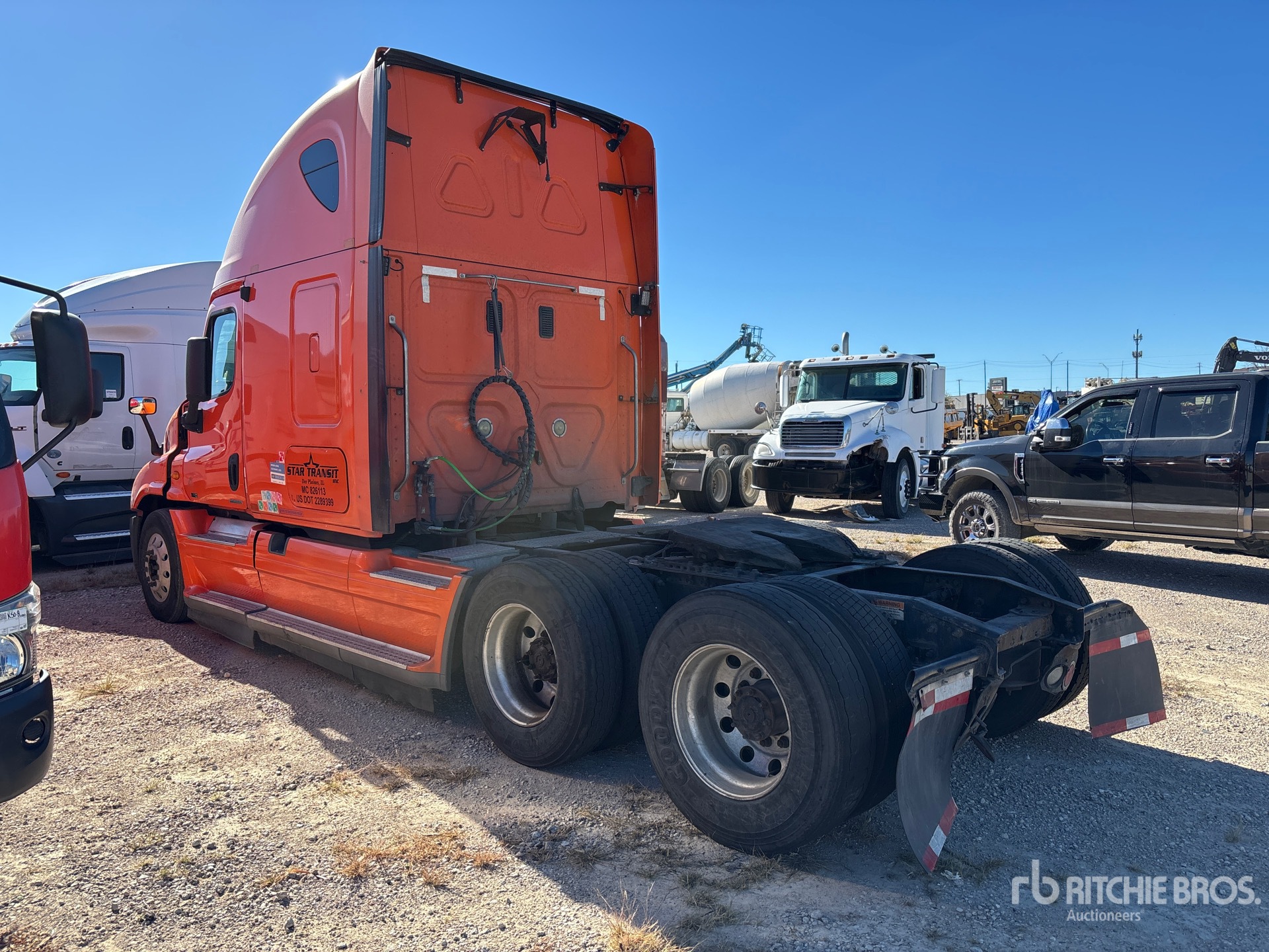 General Appearance with Picture, Left Rear Corner