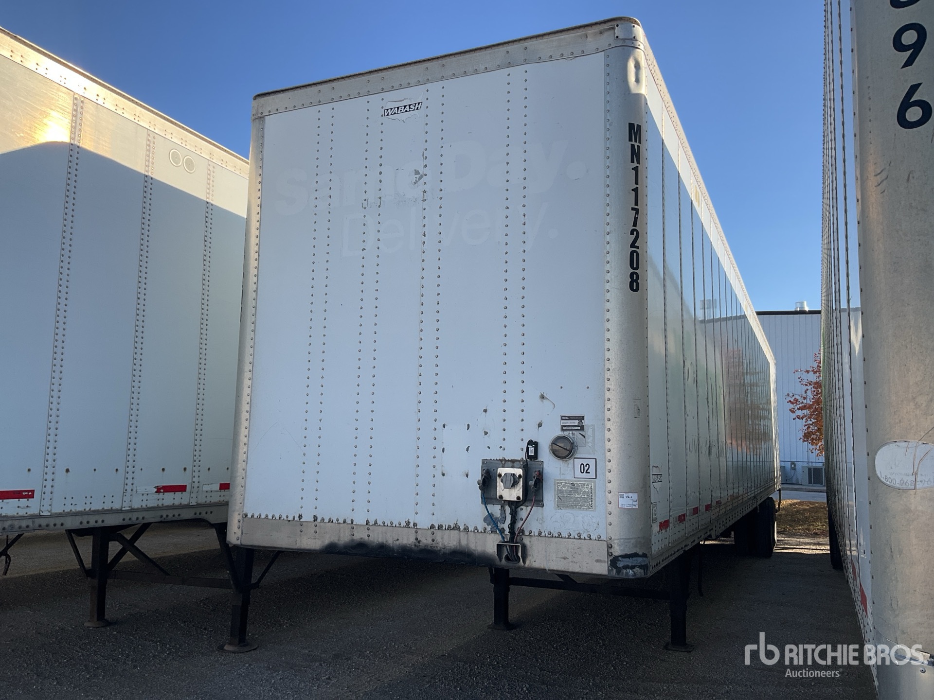 General Appearance with Featured Photo