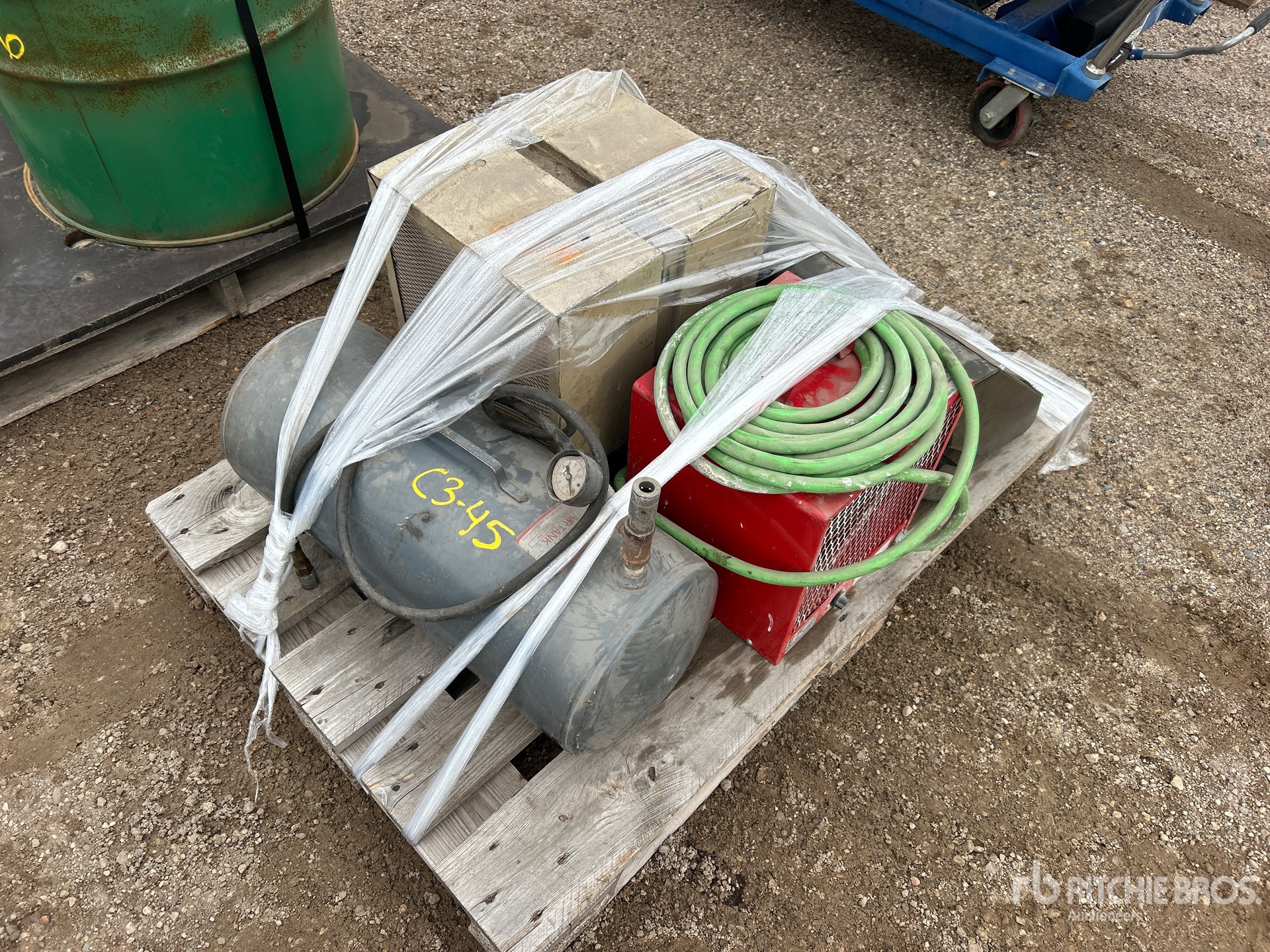 General Appearance with Picture, Left Front Corner