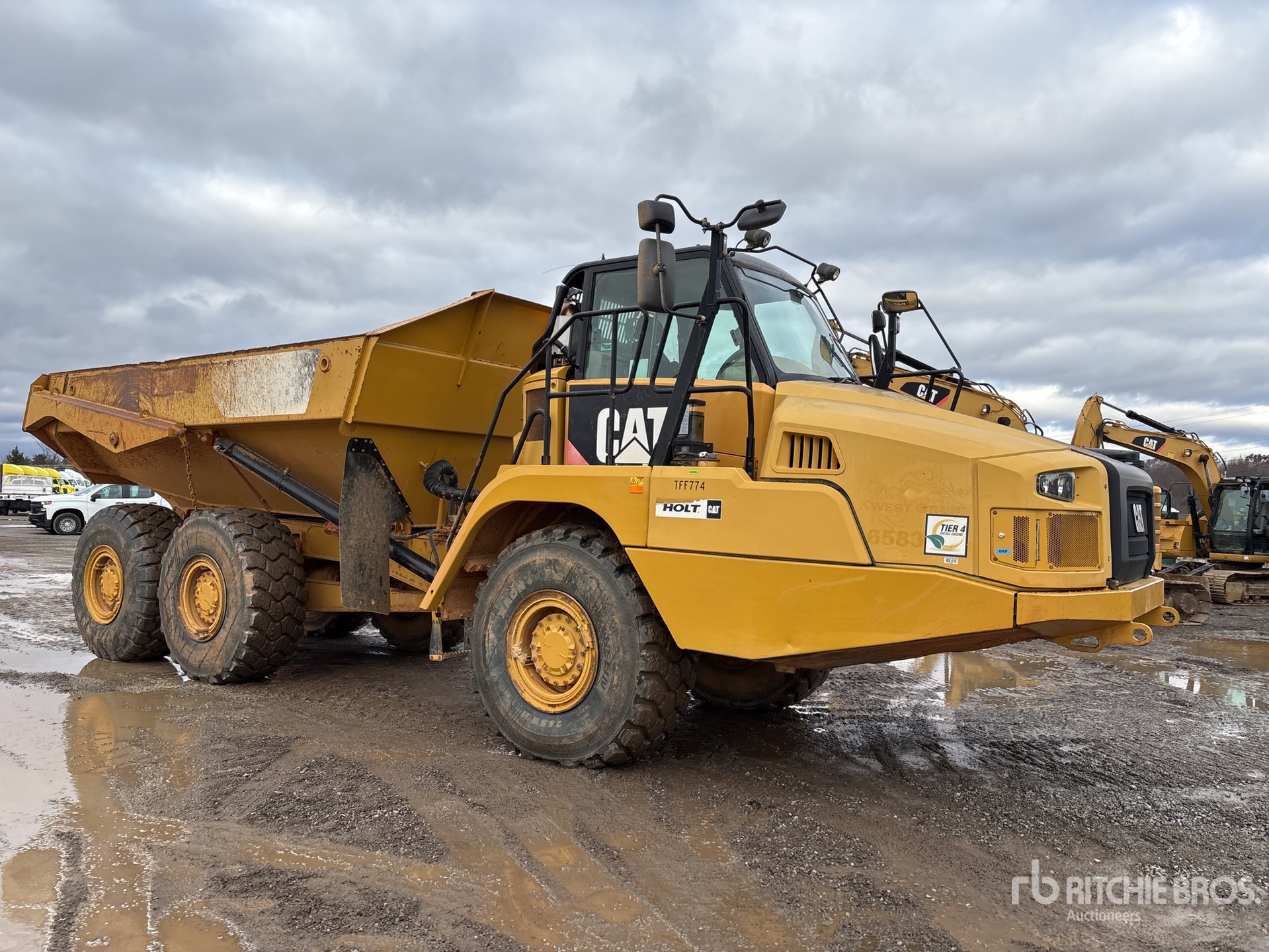 General Appearance with Picture, Right Front Corner