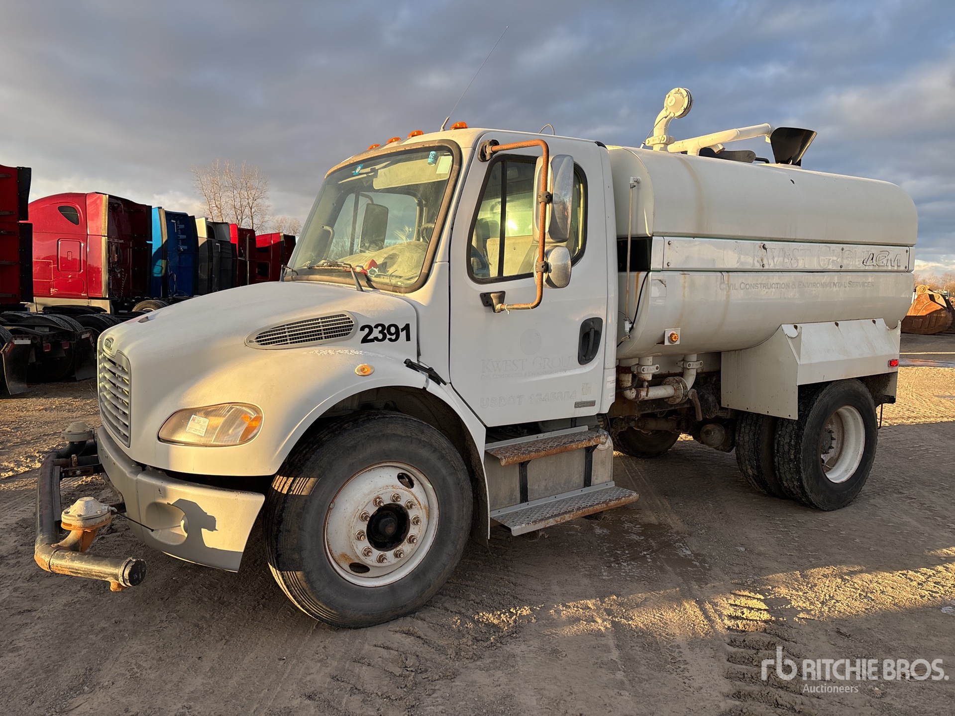 General Appearance with Picture, Left Front Corner