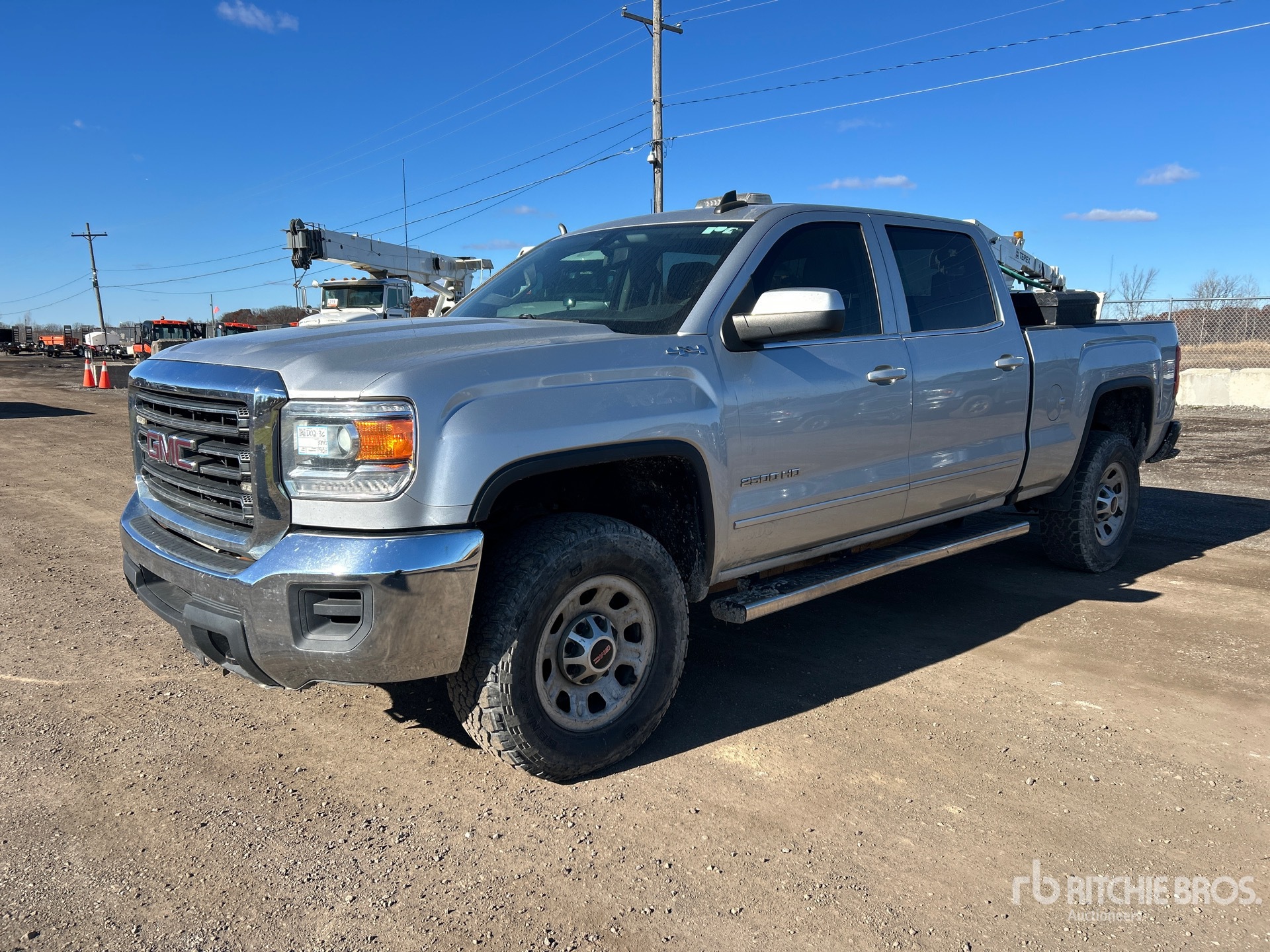 General Appearance with Picture, Left Front Corner