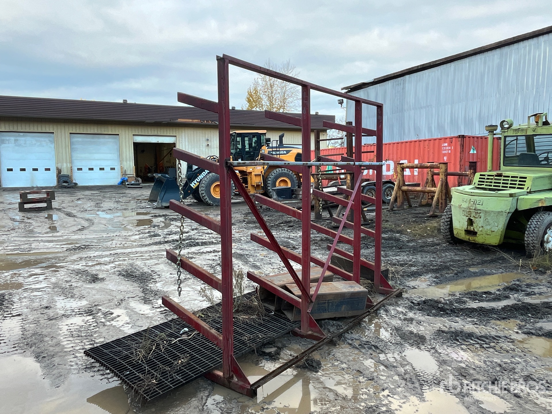 General Appearance with Foto, angolo posteriore sinistro