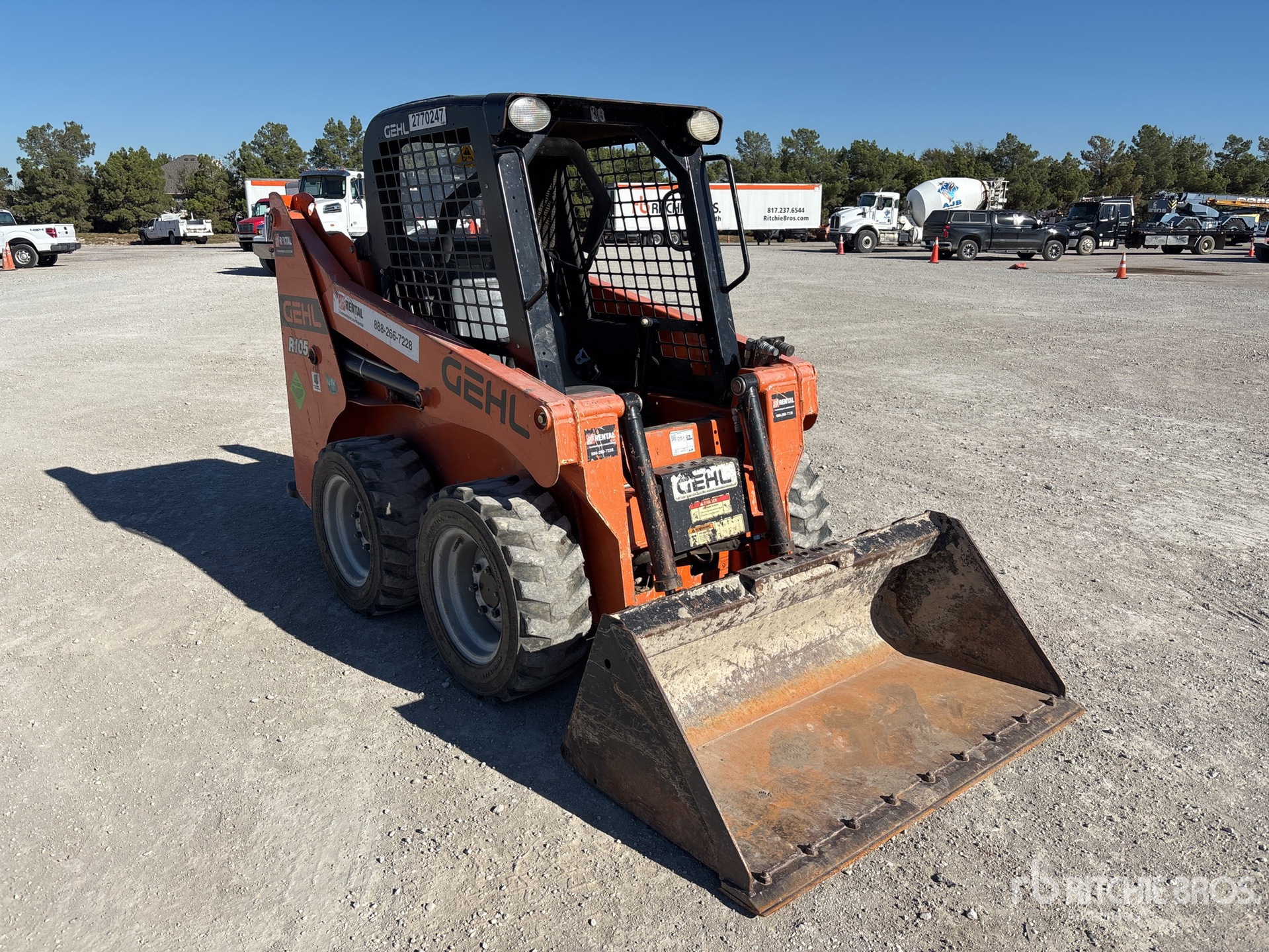 General Appearance with Picture, Right Front Corner