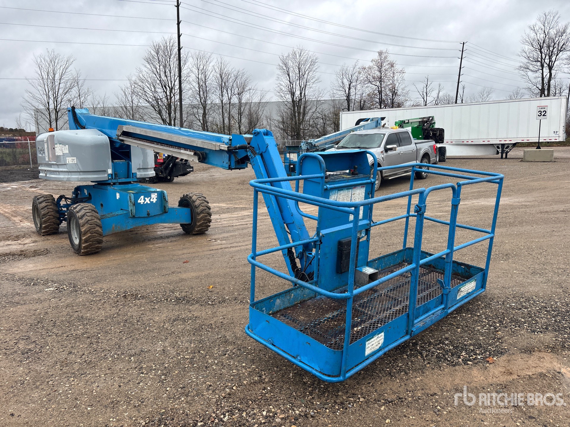 General Appearance with Picture, Right Front Corner