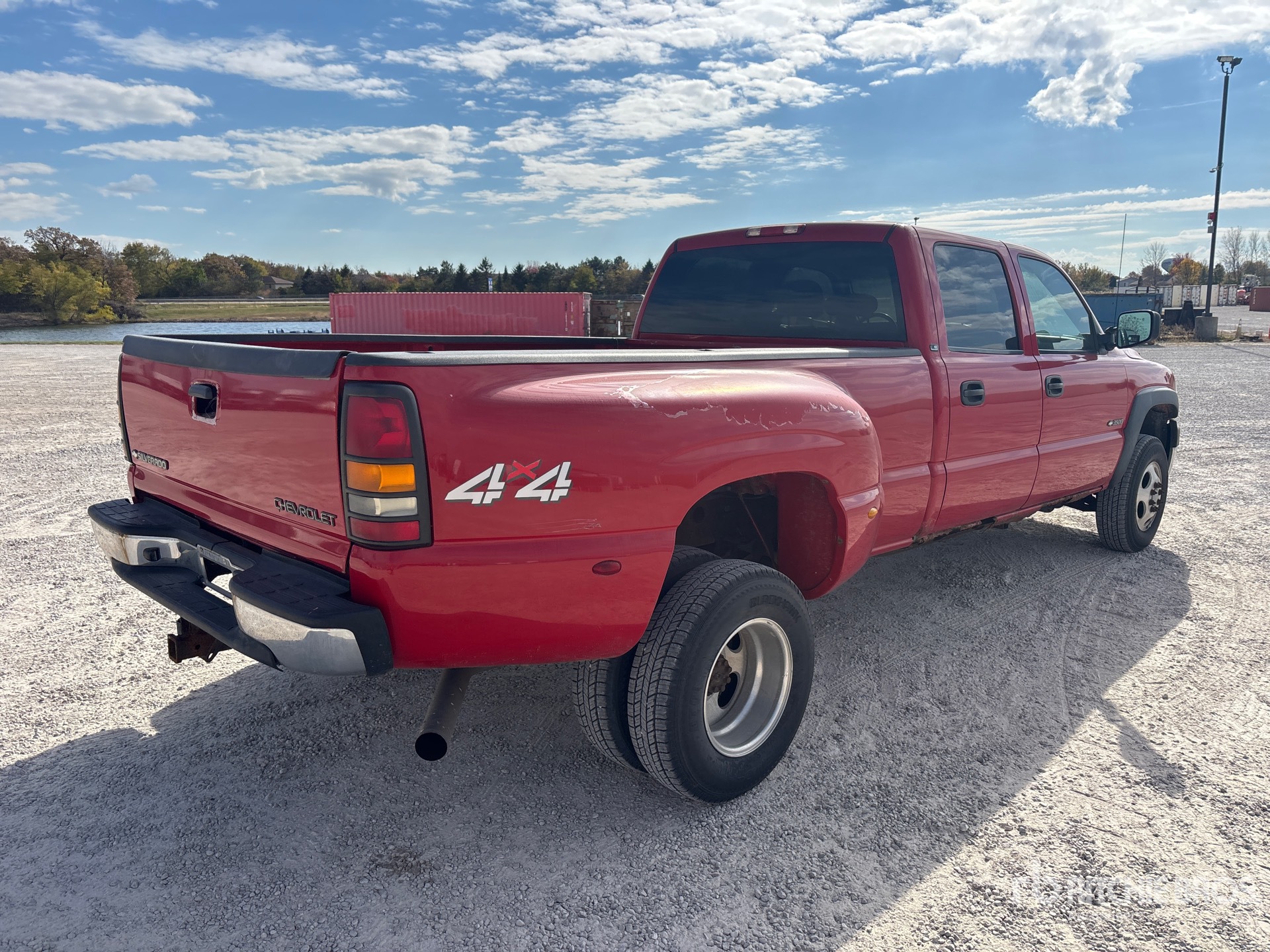 General Appearance with Picture, Right Rear Corner