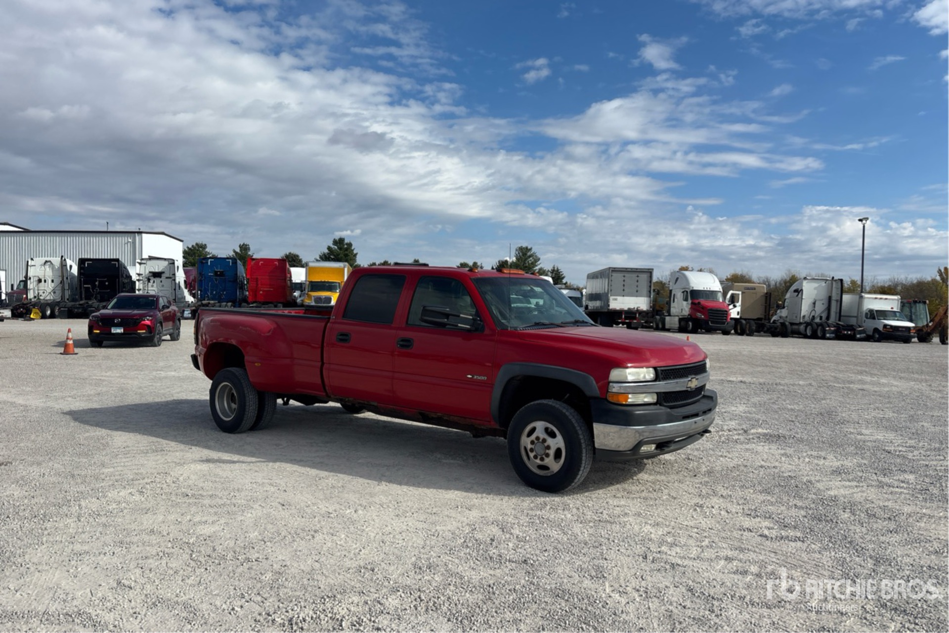 Aspect général with Image, coin avant droit