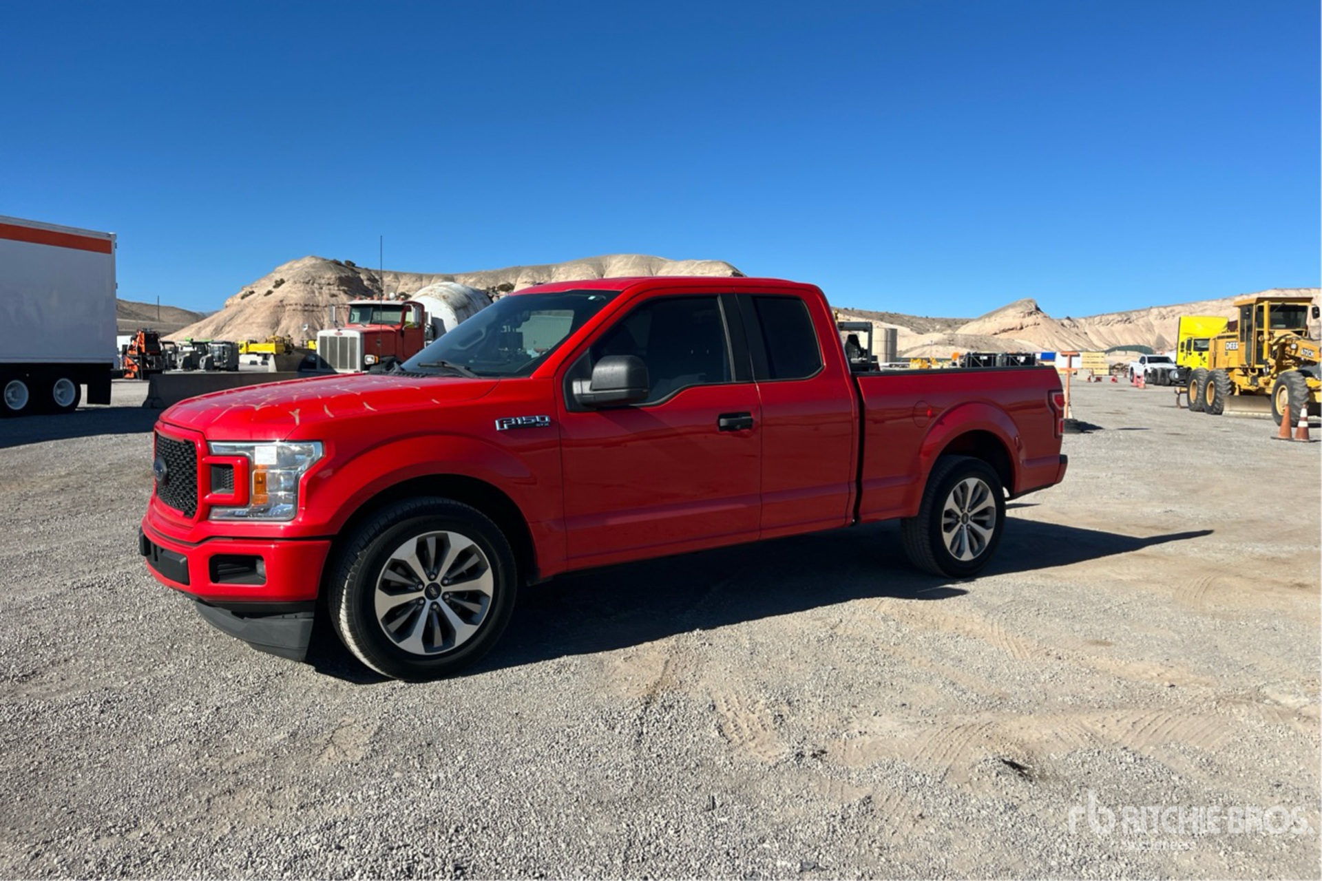 General Appearance with Picture, Left Front Corner