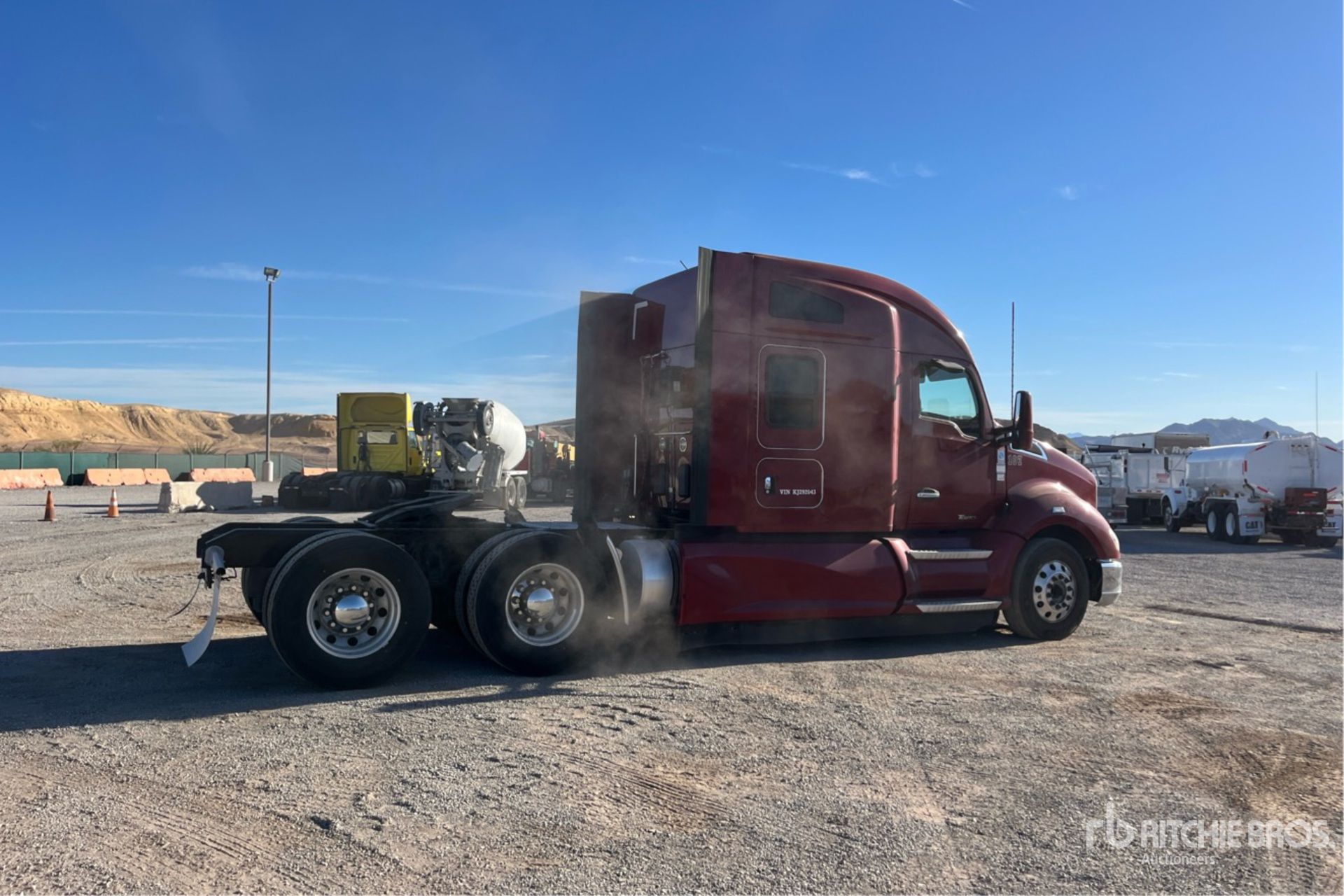 General Appearance with Imagen: esquina trasera derecha