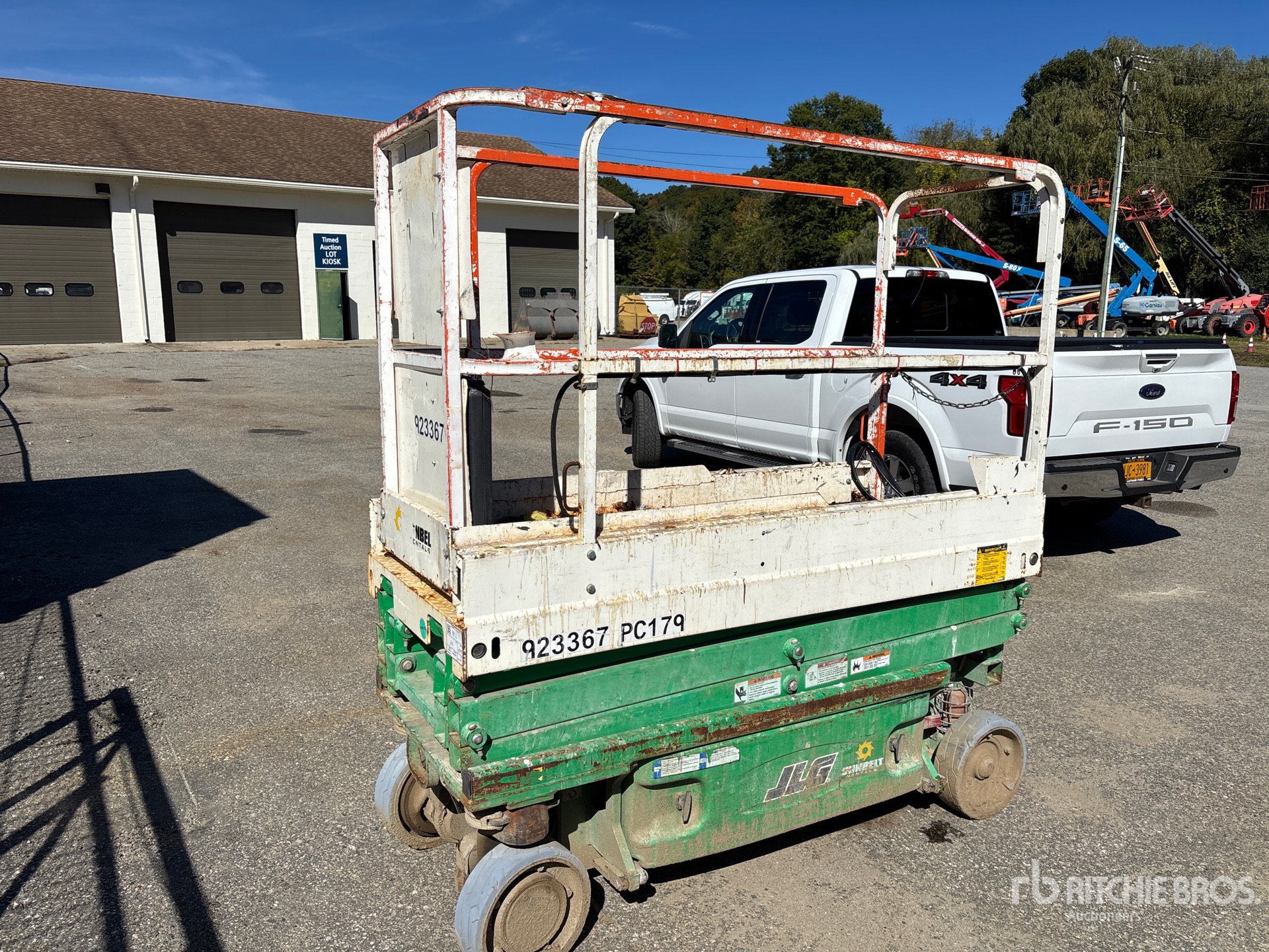 General Appearance with Image, coin avant gauche