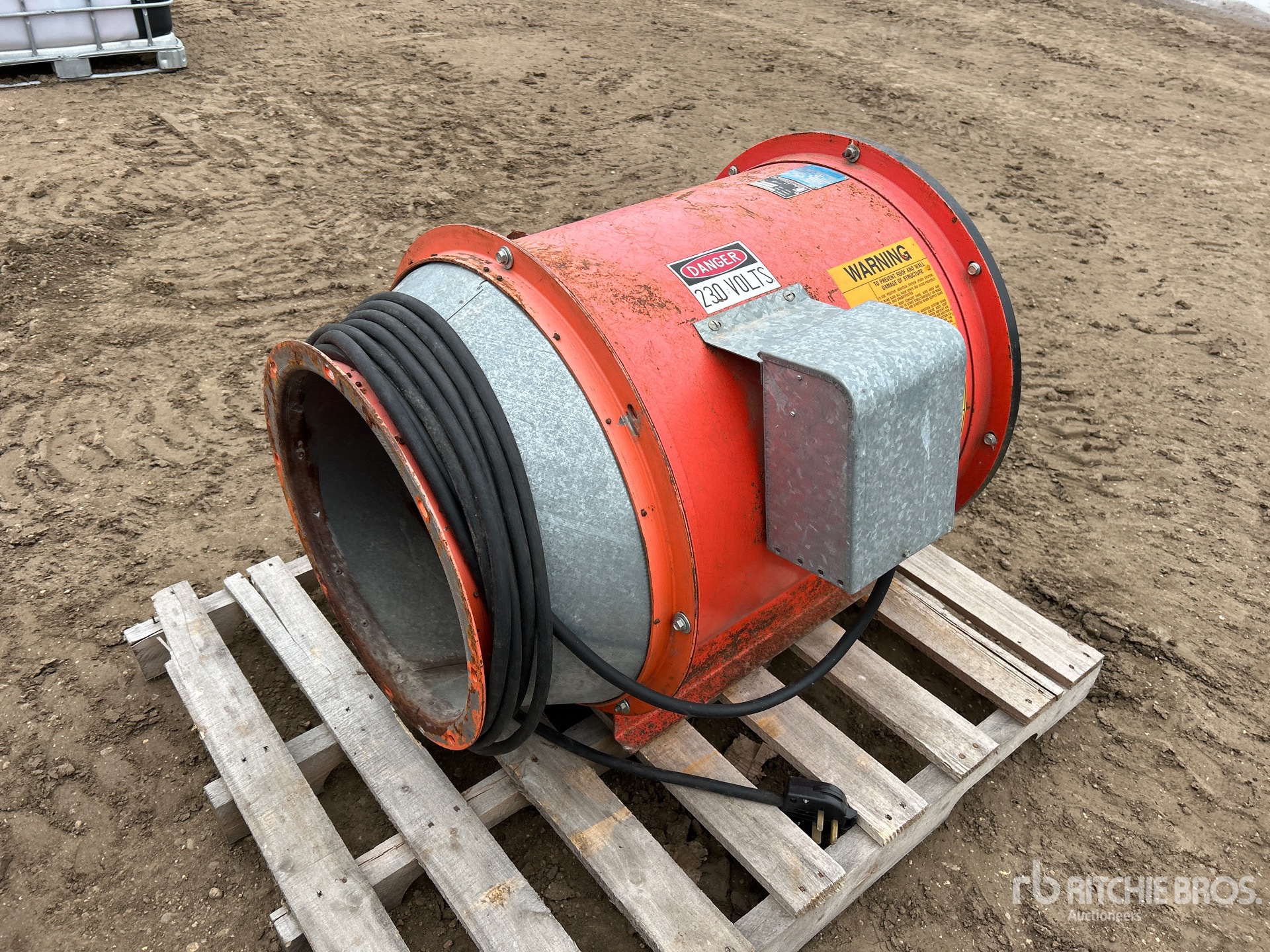 General Appearance with Imagen: esquina trasera derecha