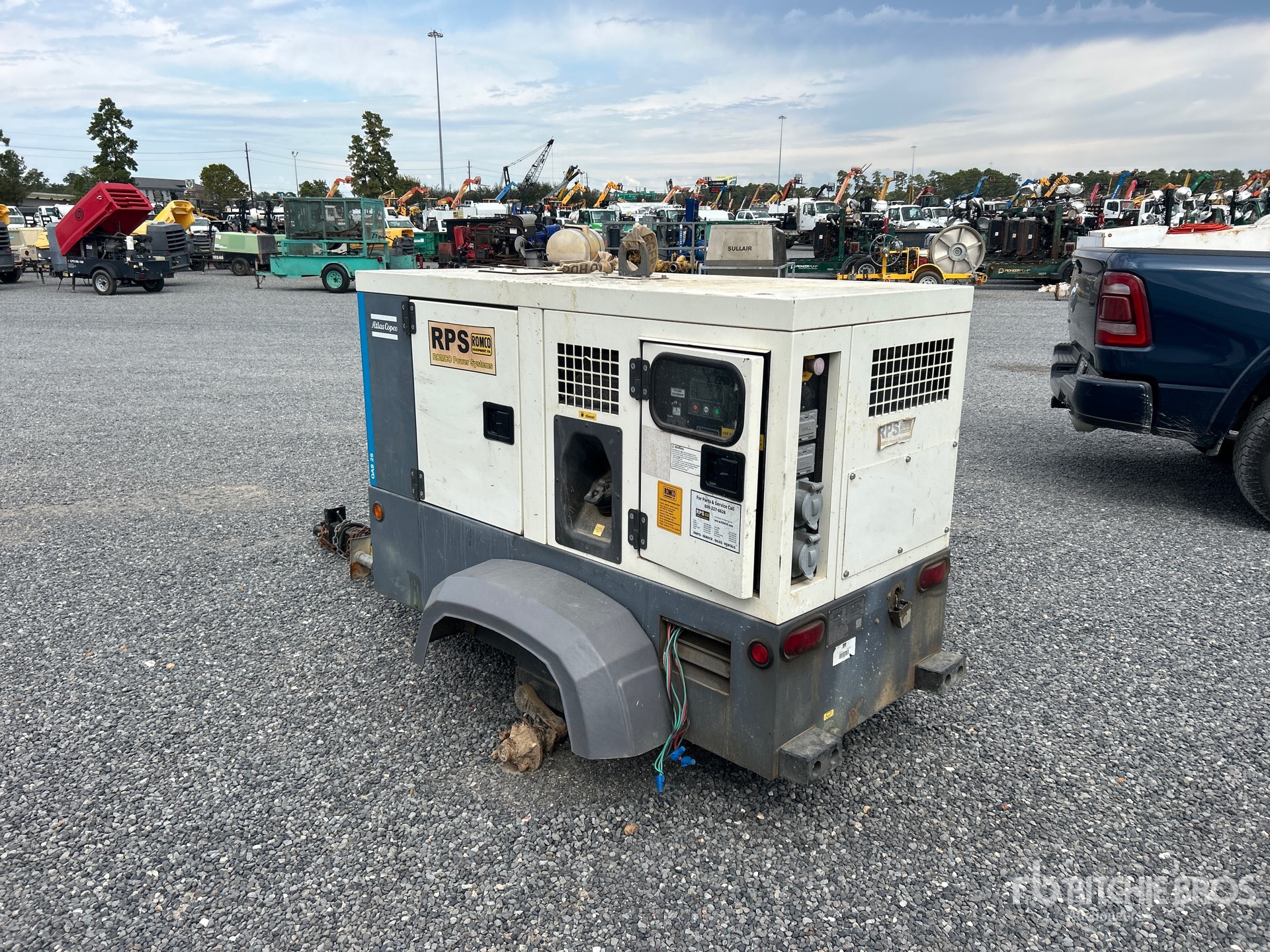 General Appearance with Bild, Ecke hinten links