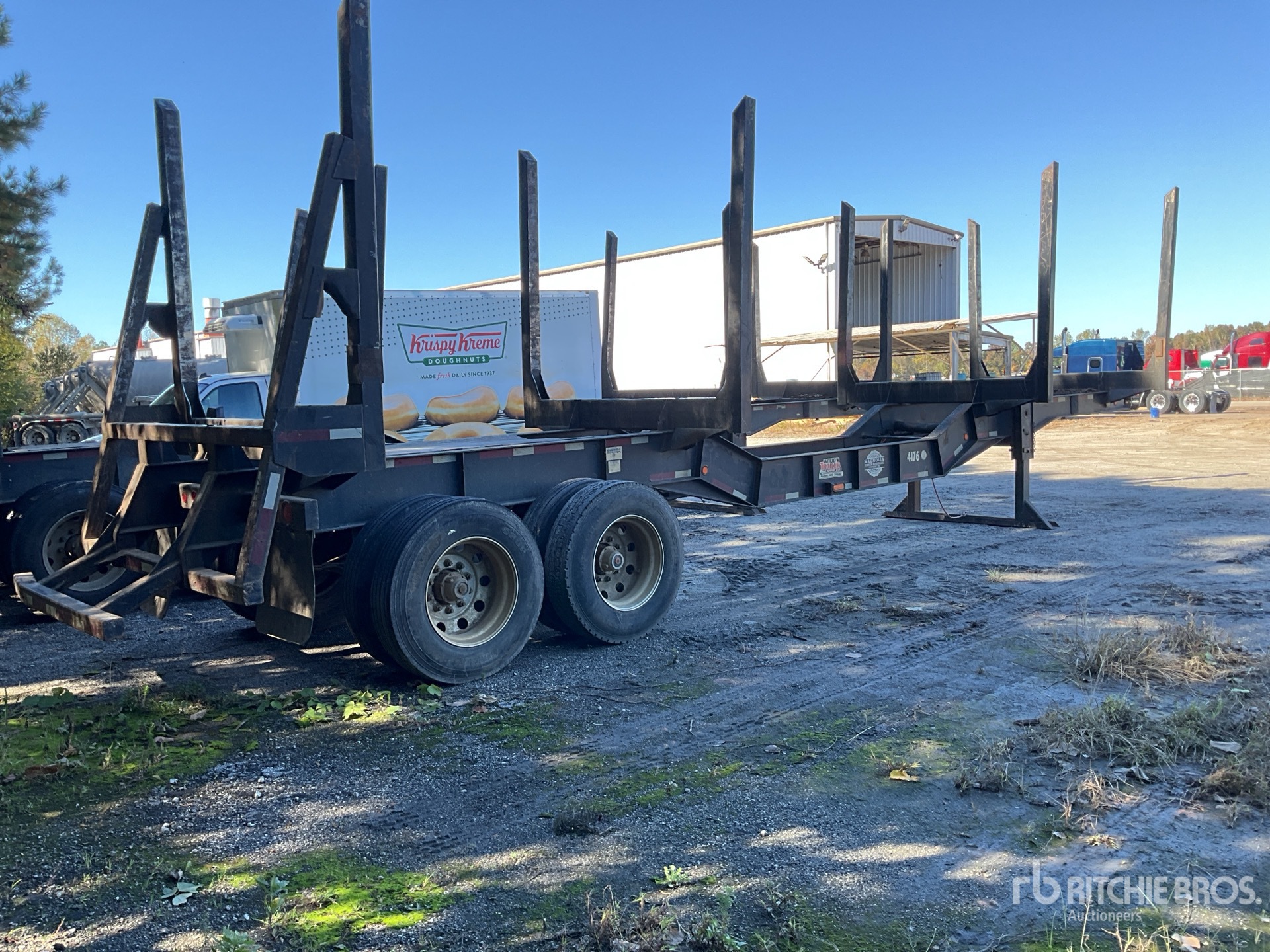 Aspect général with Image, coin arrière droit