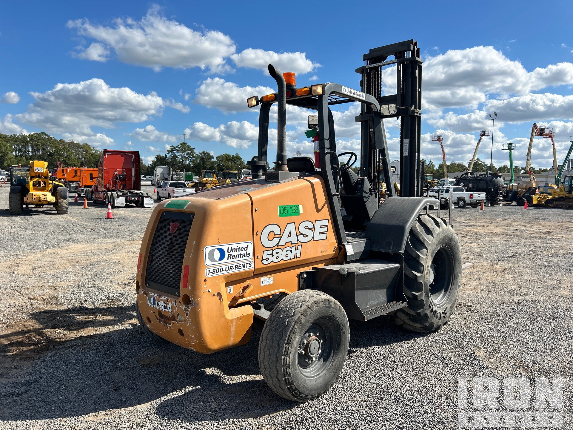 General Appearance with Bild, Ecke hinten rechts