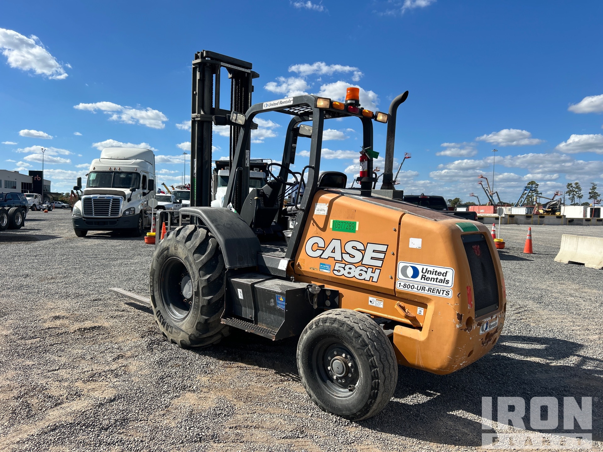 General Appearance with Bild, Ecke hinten links