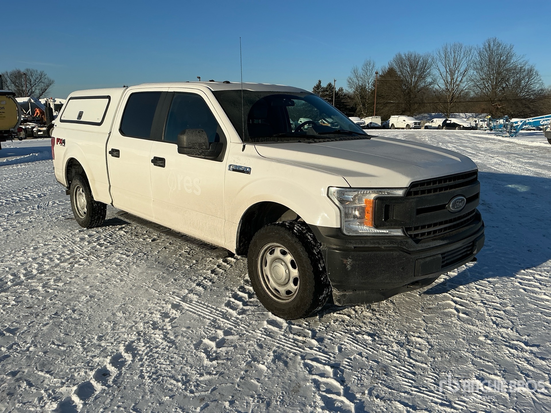 General Appearance with Picture, Right Front Corner