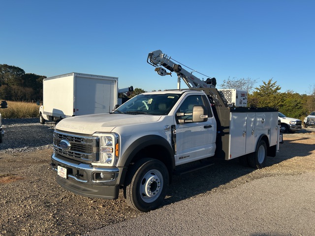 2023 Ford F-600 XL 4x2 Service Truck (Unused)