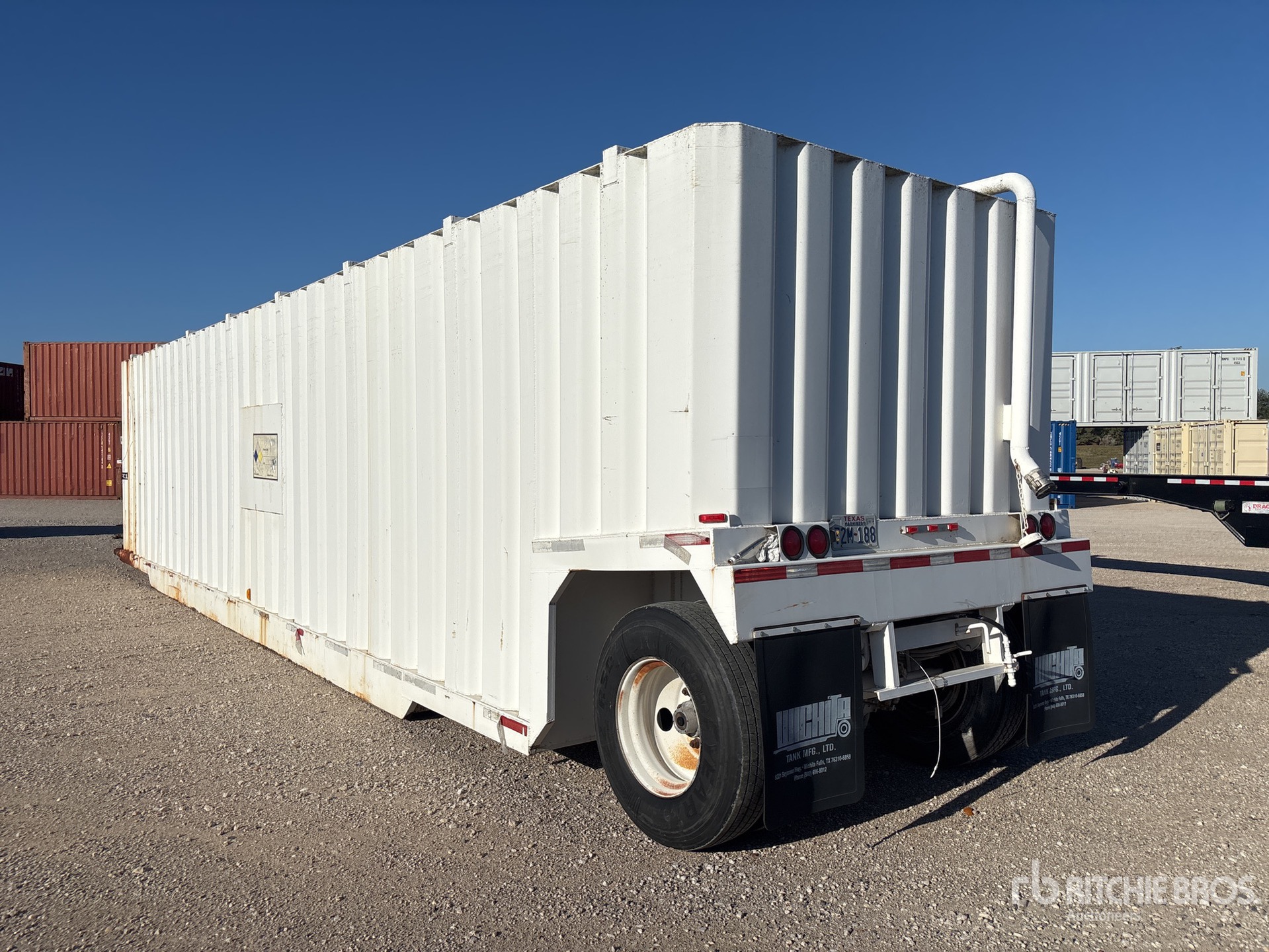 General Appearance with Bild, Ecke hinten links