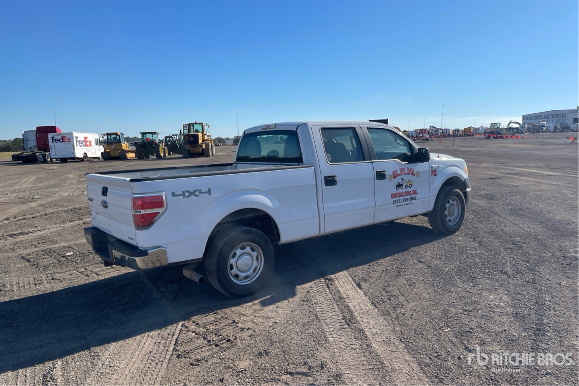 General Appearance with Picture, Right Rear Corner