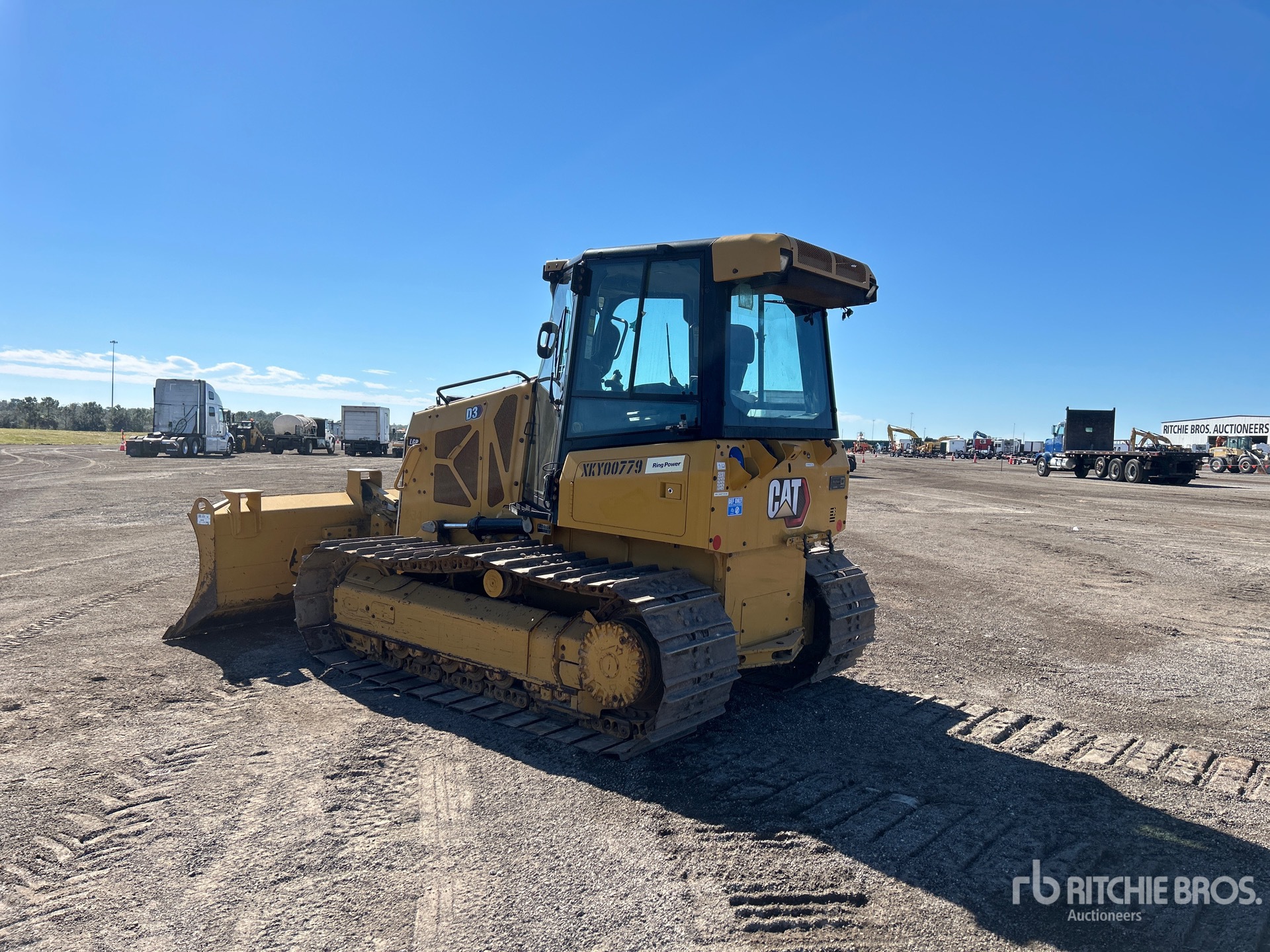 Aspect général with Image, coin arrière gauche