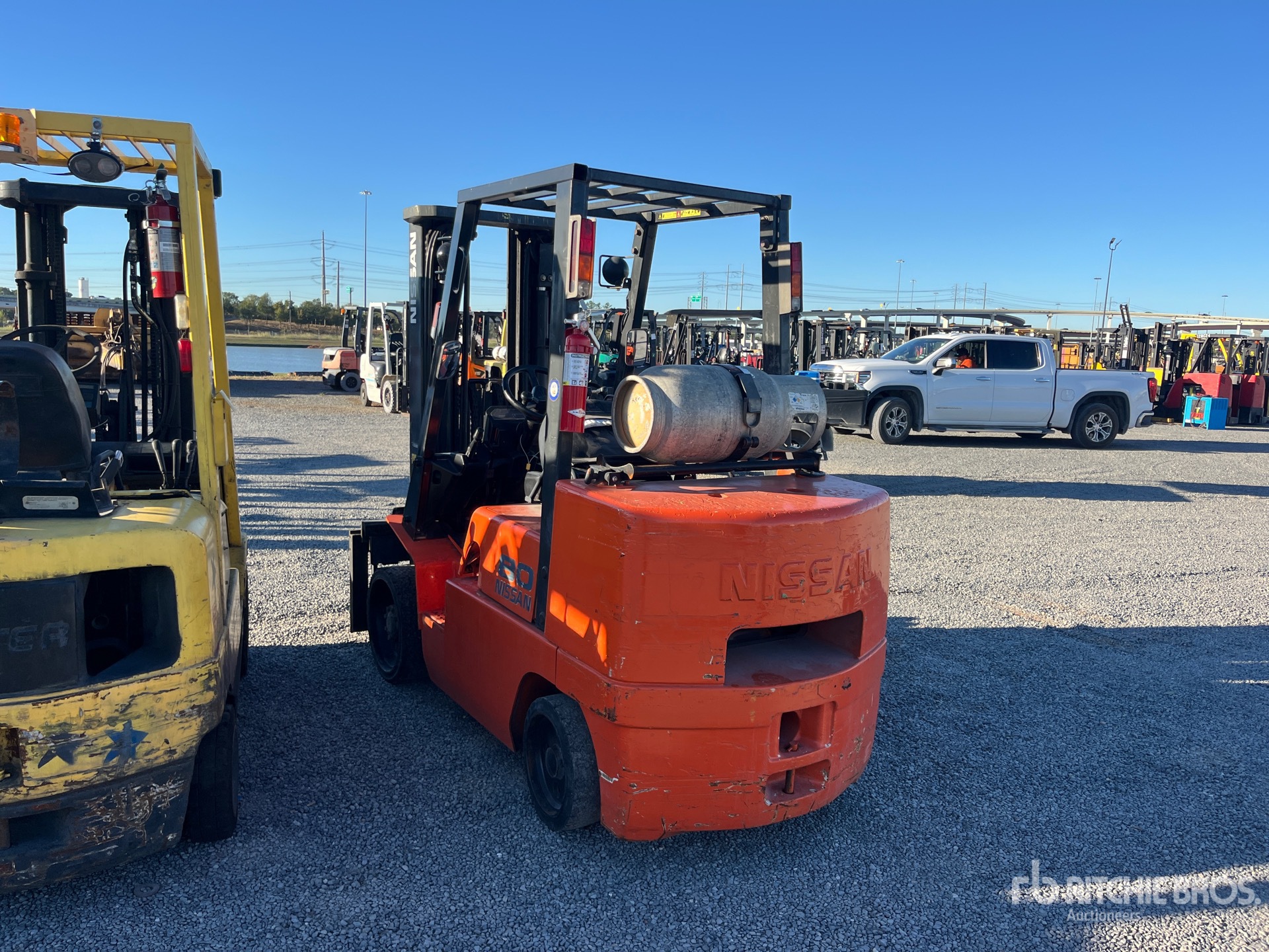 General Appearance with Bild, Ecke hinten links