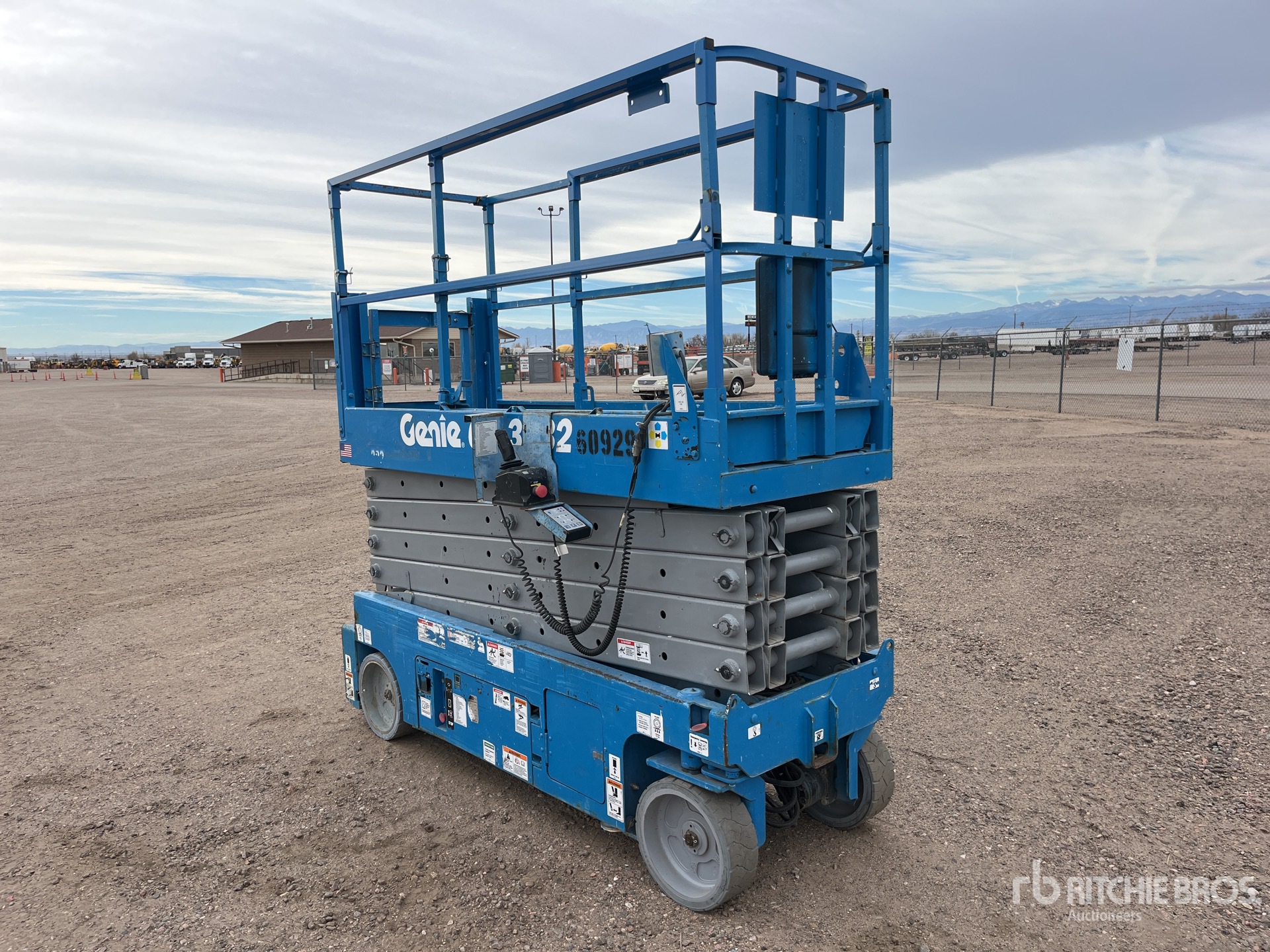 General Appearance with Imagen: esquina trasera izquierda