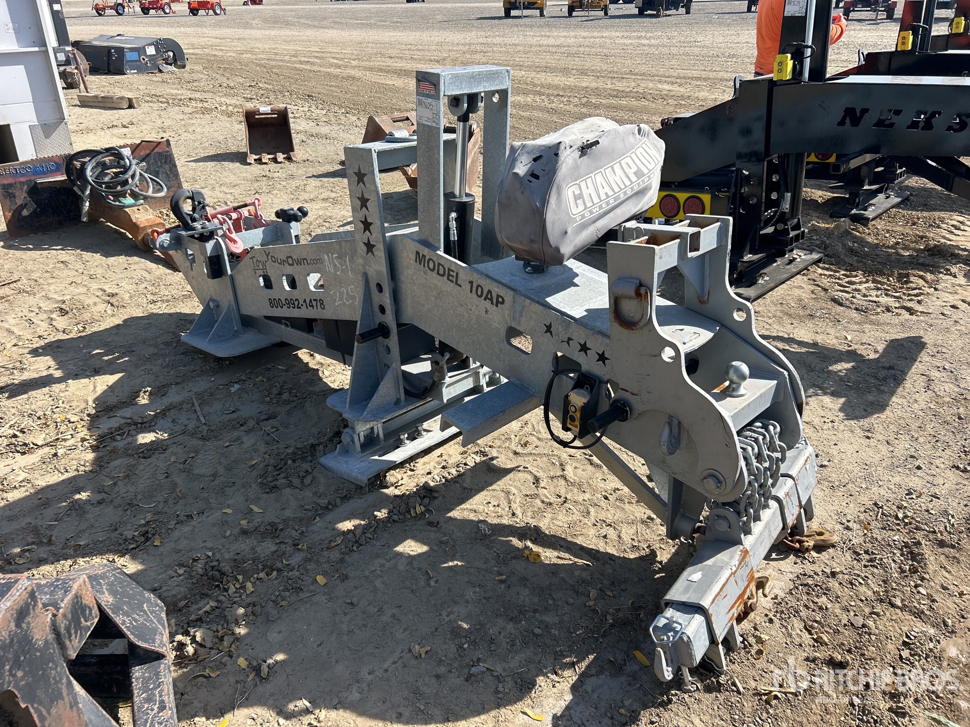 General Appearance with Picture, Right Front Corner