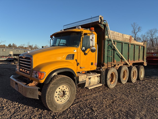 2005 Mack CV713 Granite 10x4 Quad/A Dump Truck