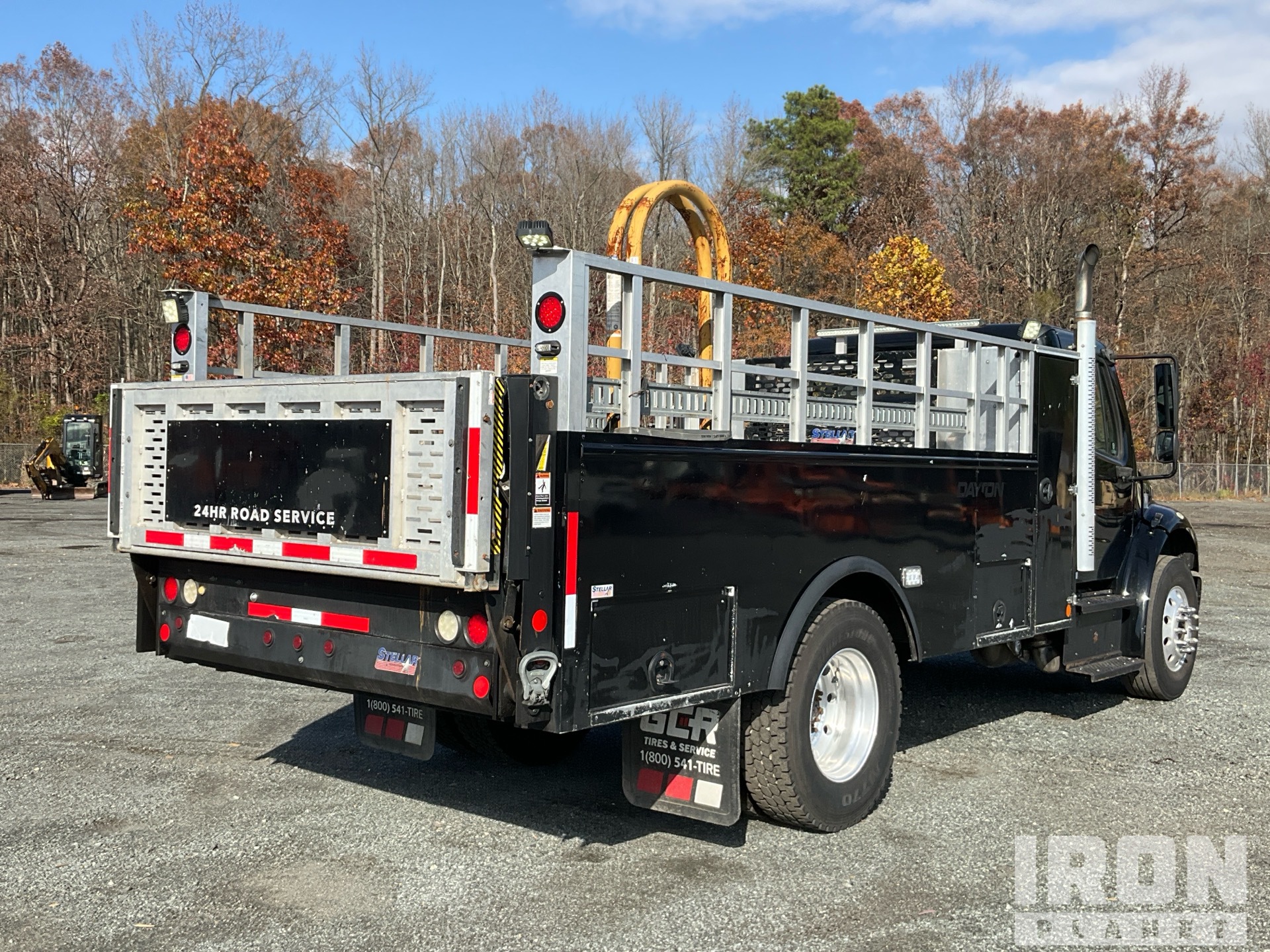 General Appearance with Bild, Ecke hinten rechts