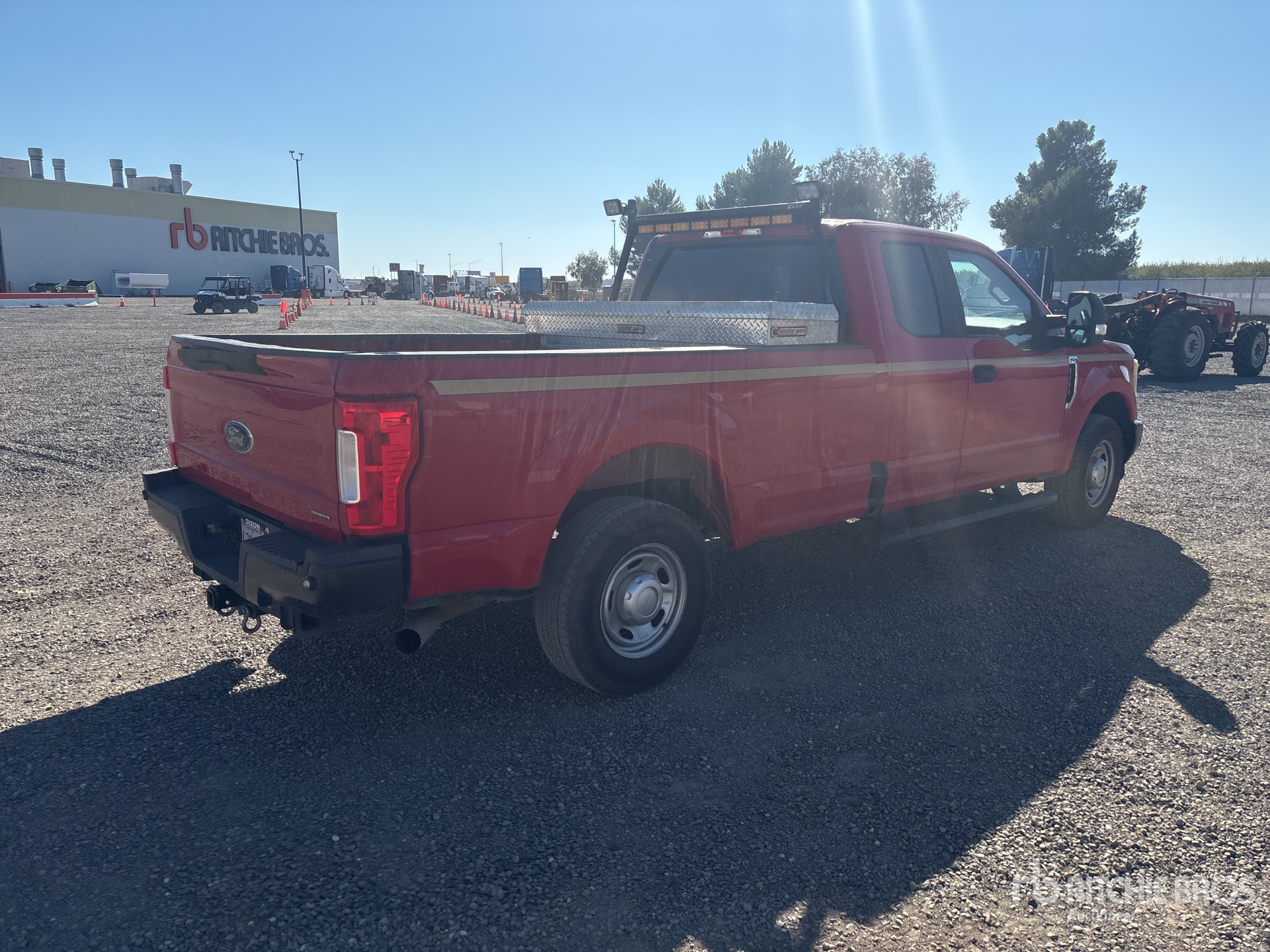 General Appearance with Zdjęcie, prawy dolny róg