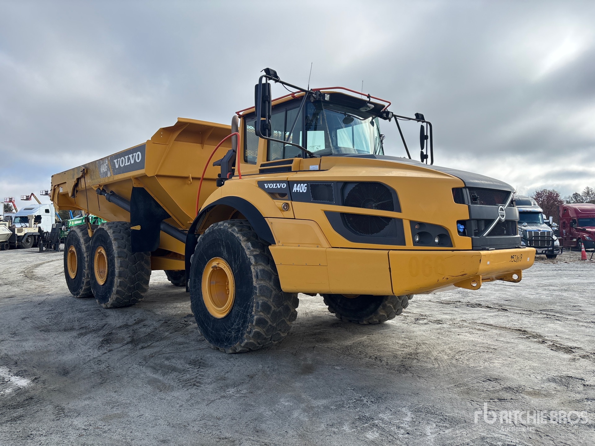 General Appearance with Picture, Right Front Corner