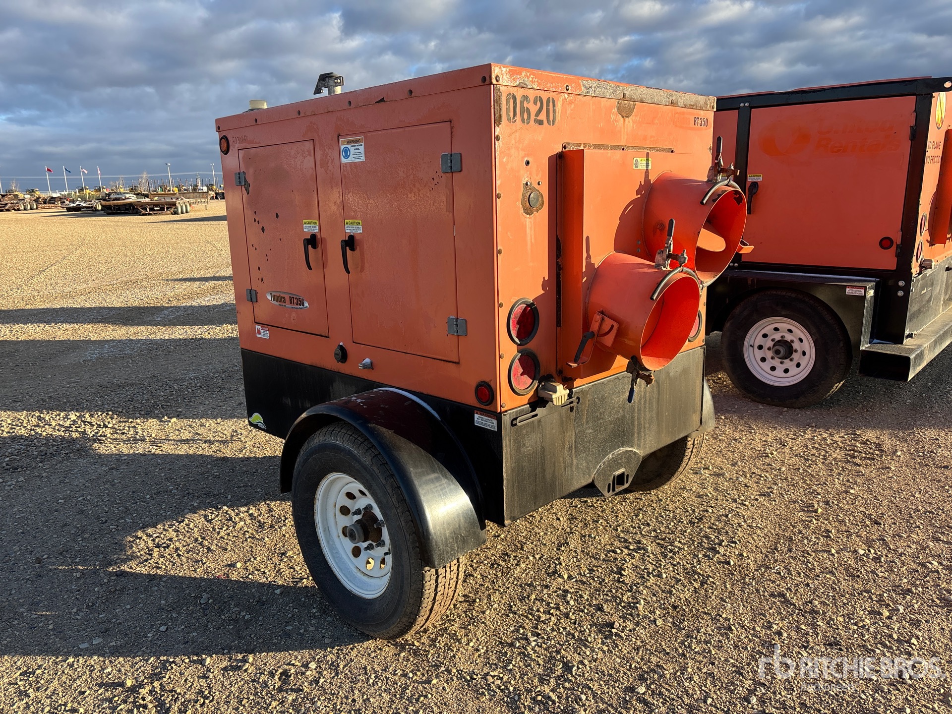 Aspect général with Image, coin arrière gauche