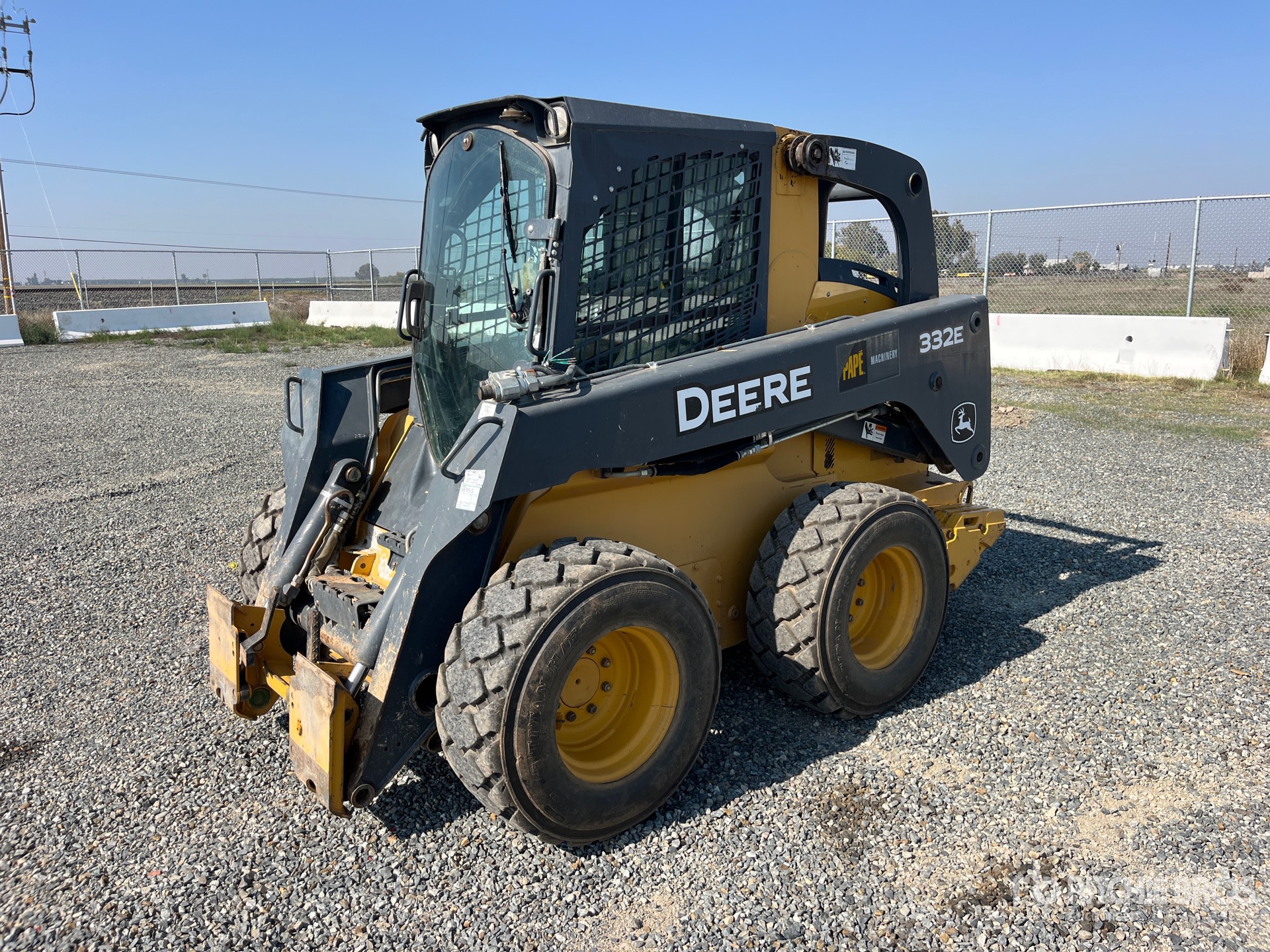 General Appearance with Featured Photo