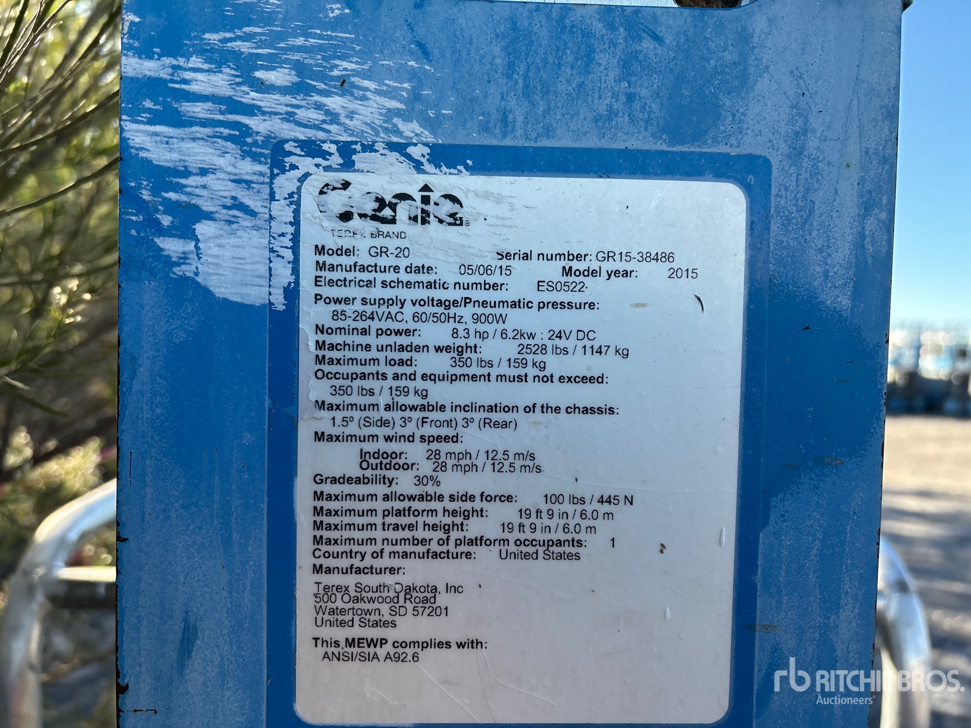 General Appearance with Seriennummer / FIN